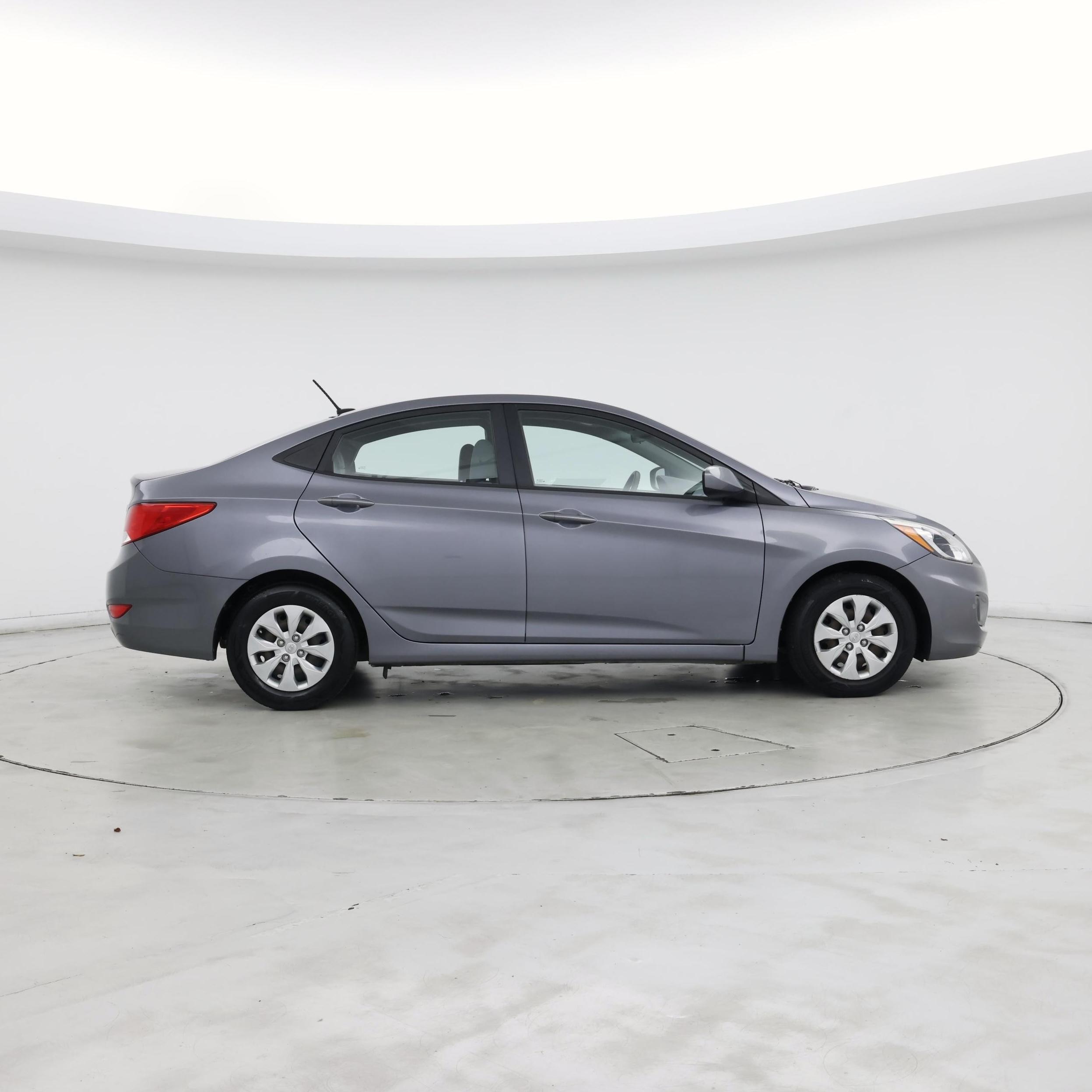 Thumbnail: 2017 Hyundai Accent - 7