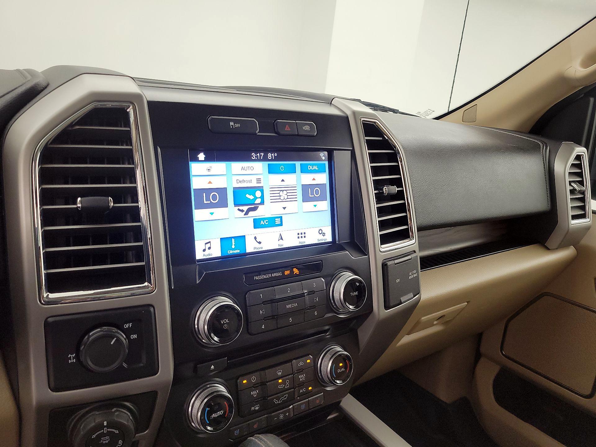 Thumbnail: 2016 Ford F-150 - 17