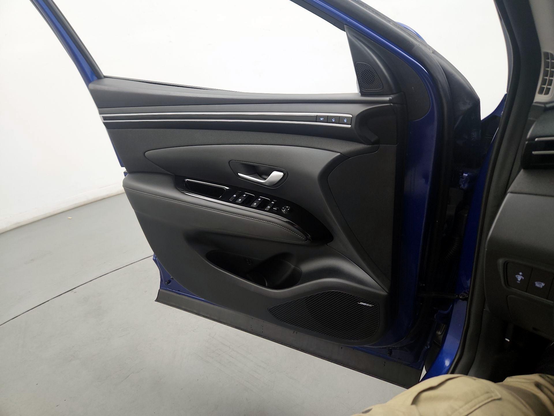 Thumbnail: 2023 Hyundai Tucson - 12