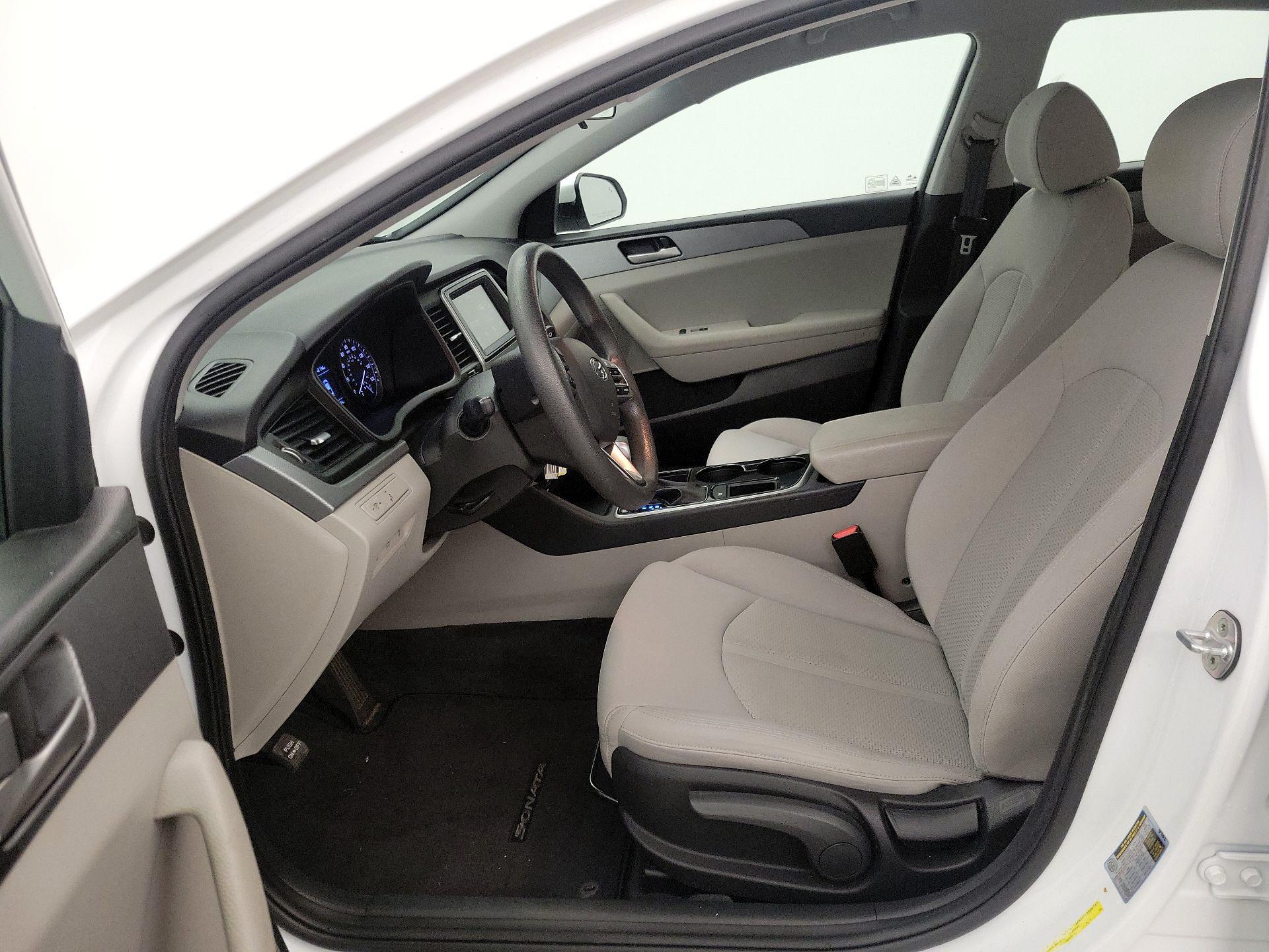 Thumbnail: 2018 Hyundai Sonata - 11