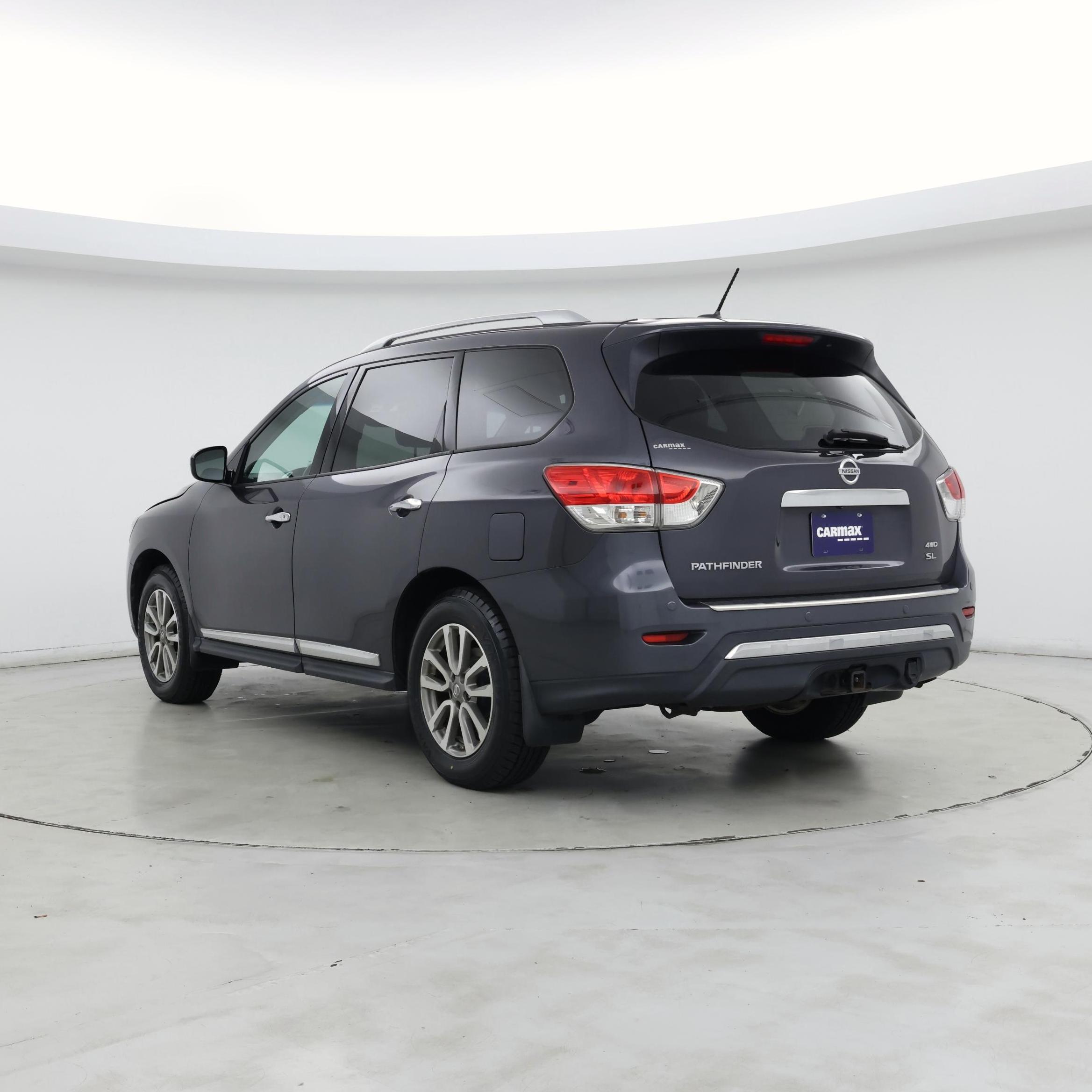 Thumbnail: 2014 Nissan Pathfinder - 2
