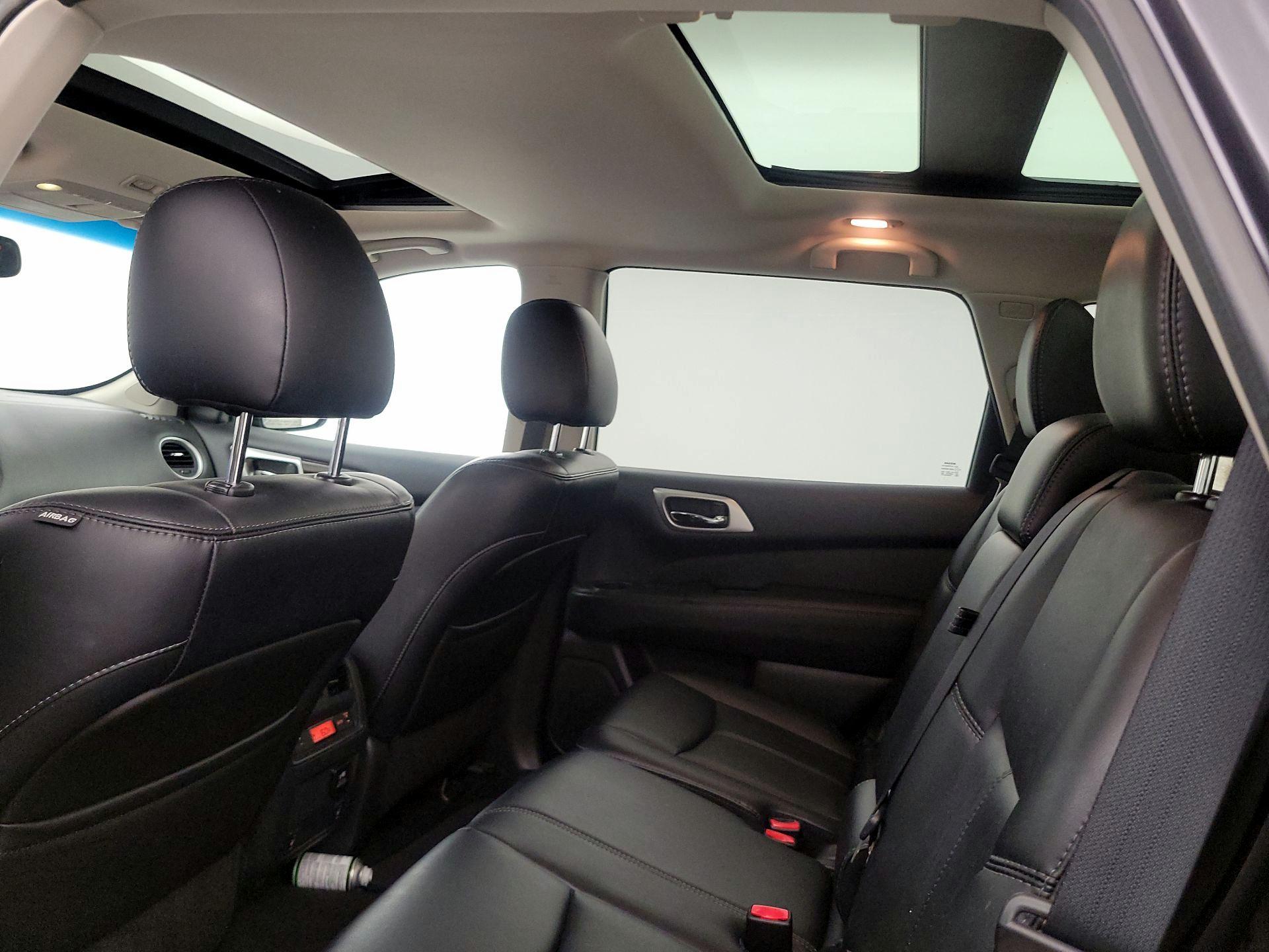 Thumbnail: 2014 Nissan Pathfinder - 19