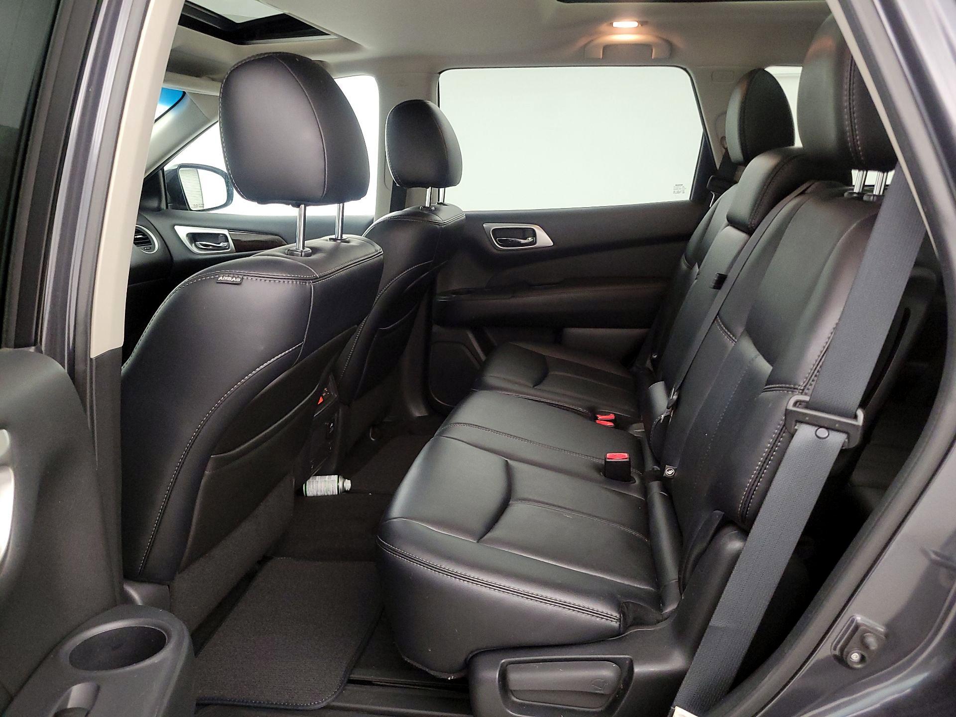 Thumbnail: 2014 Nissan Pathfinder - 20