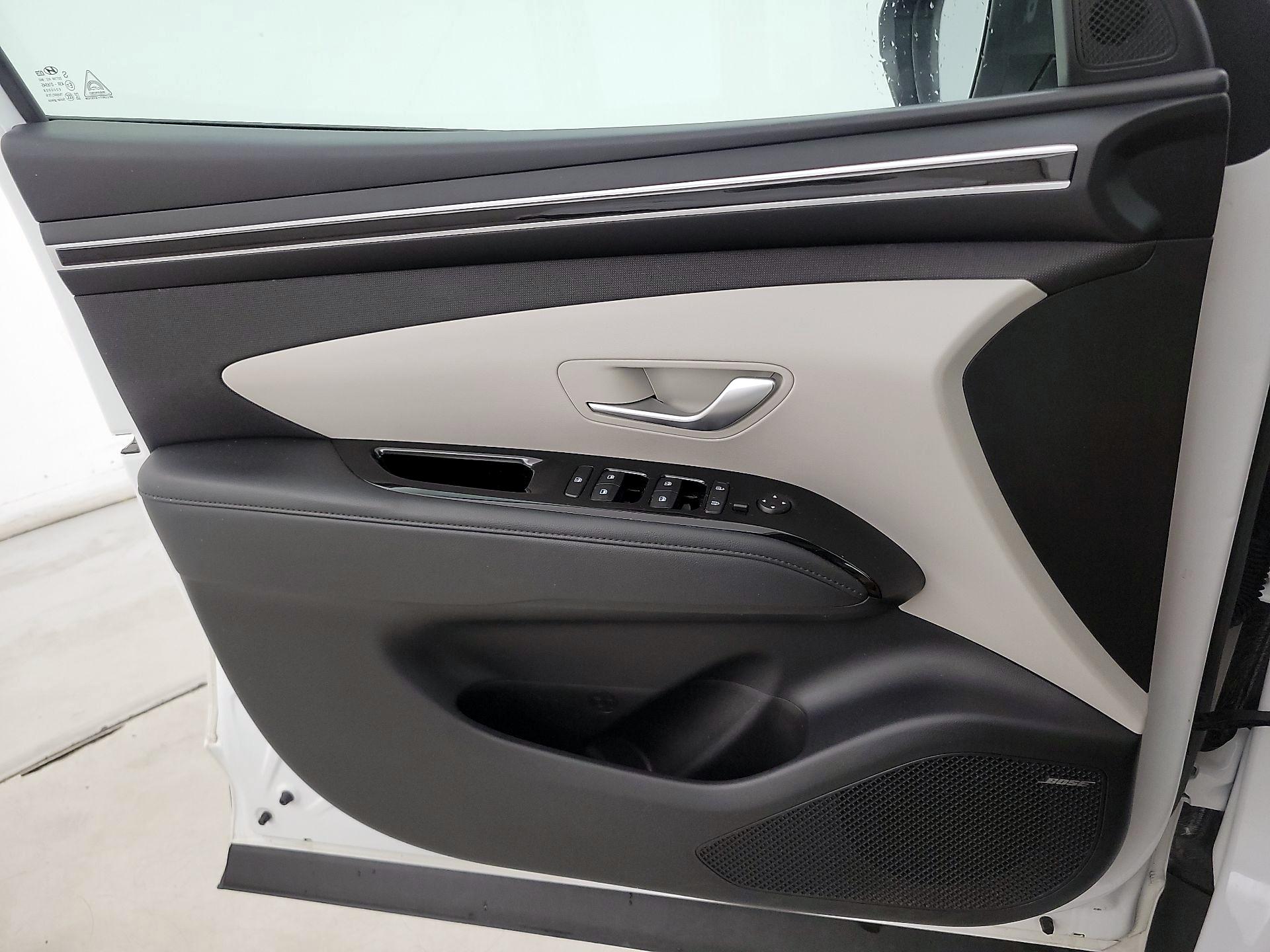 Thumbnail: 2022 Hyundai Tucson - 12