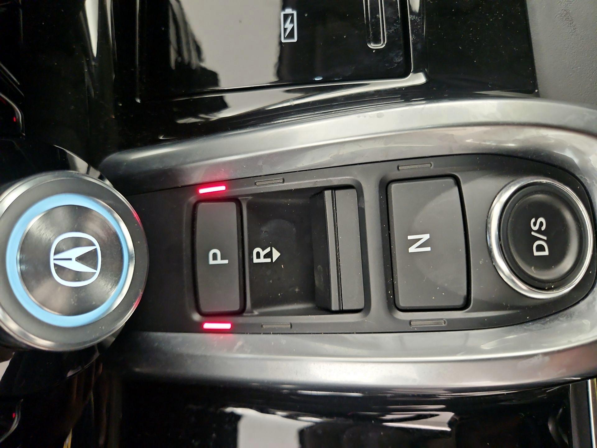 Thumbnail: 2023 Acura MDX - 18
