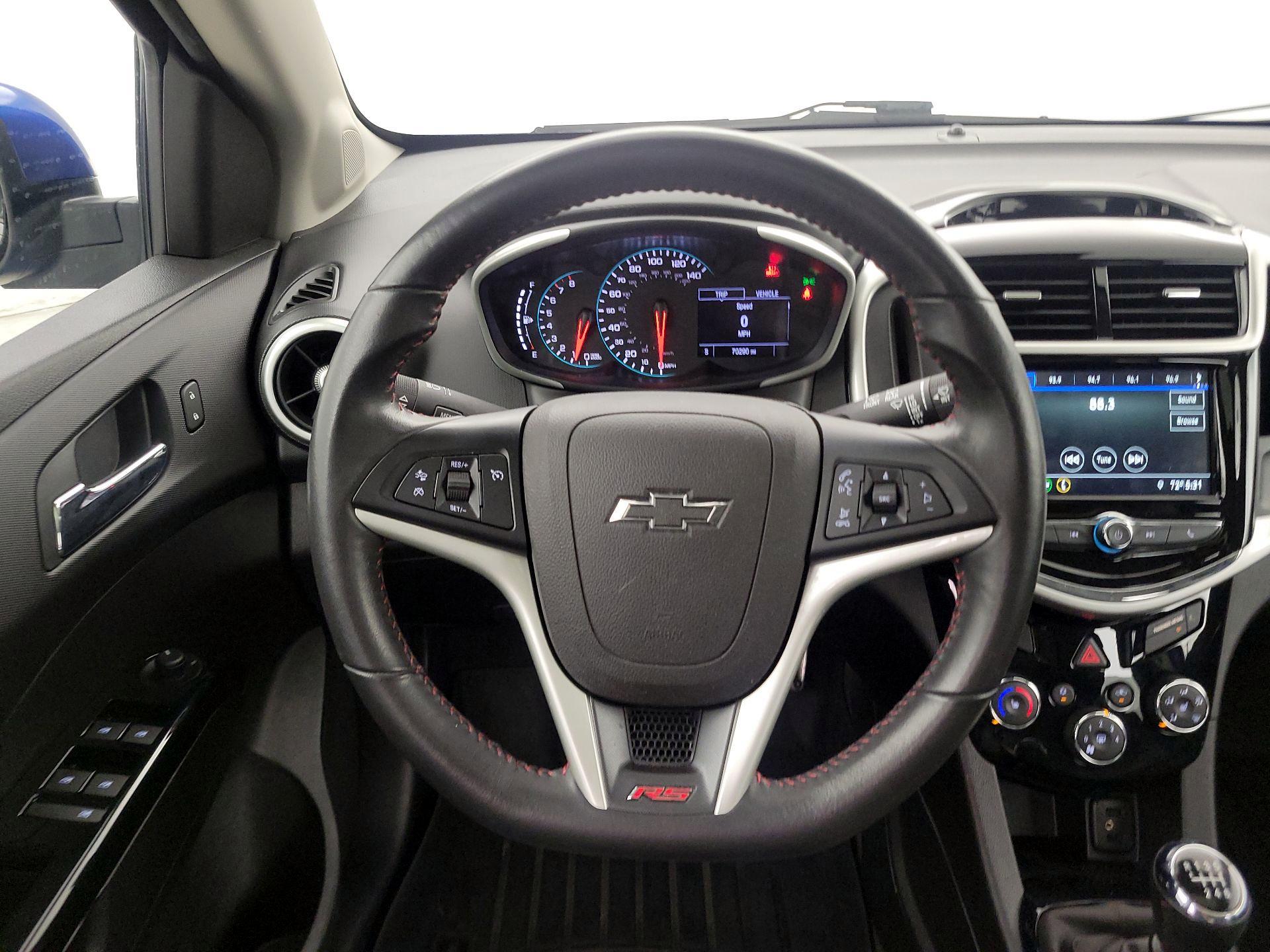 Thumbnail: 2019 Chevrolet Sonic - 10