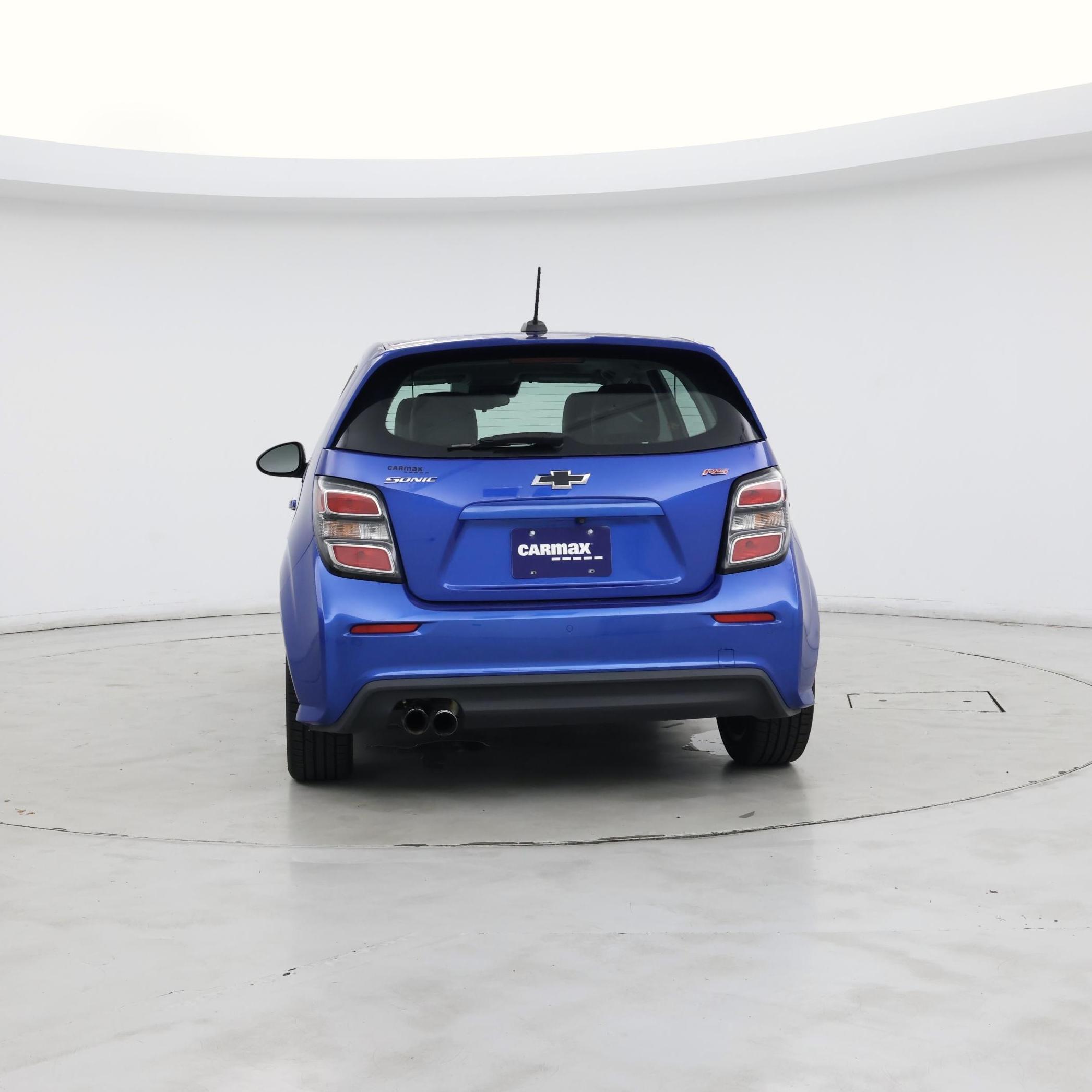 Thumbnail: 2019 Chevrolet Sonic - 6