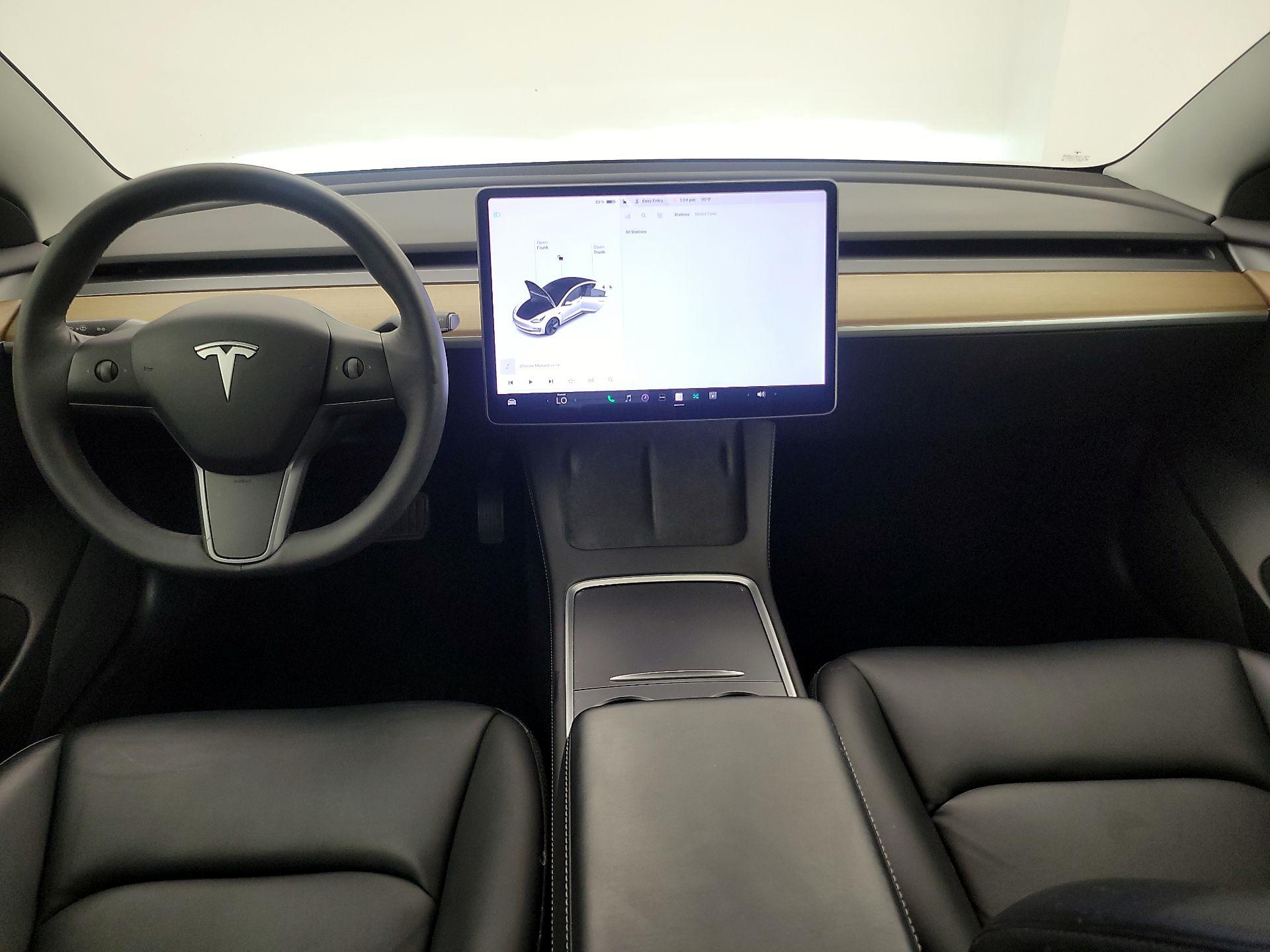 Thumbnail: 2021 Tesla Model 3 - 9