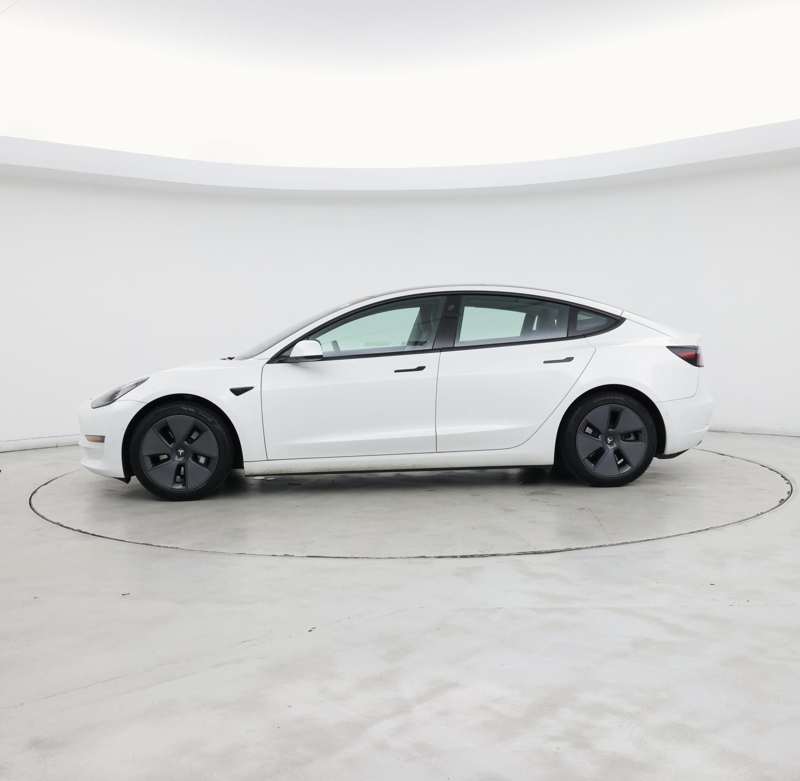 Thumbnail: 2021 Tesla Model 3 - 3