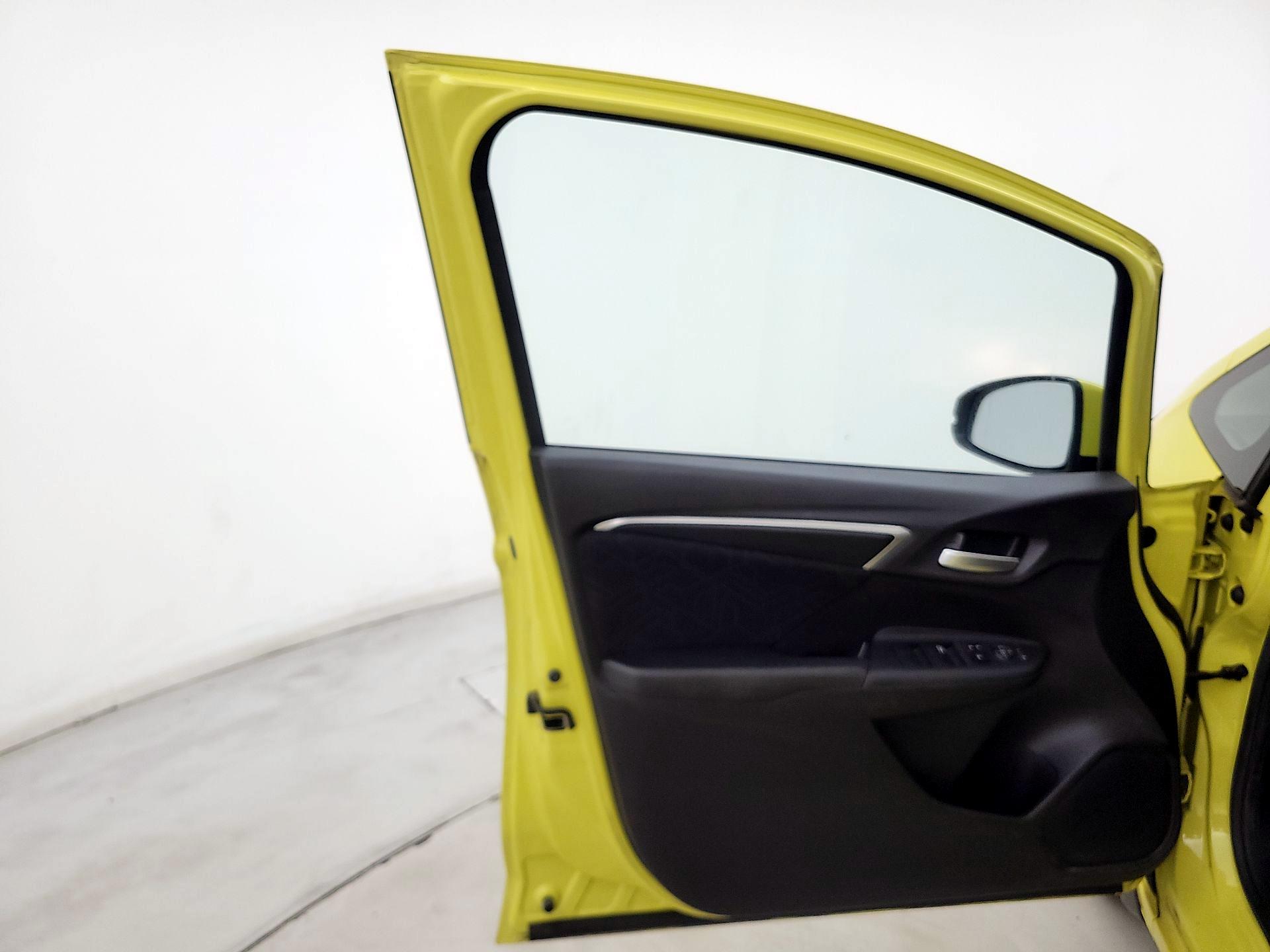 Thumbnail: 2016 Honda Fit - 12