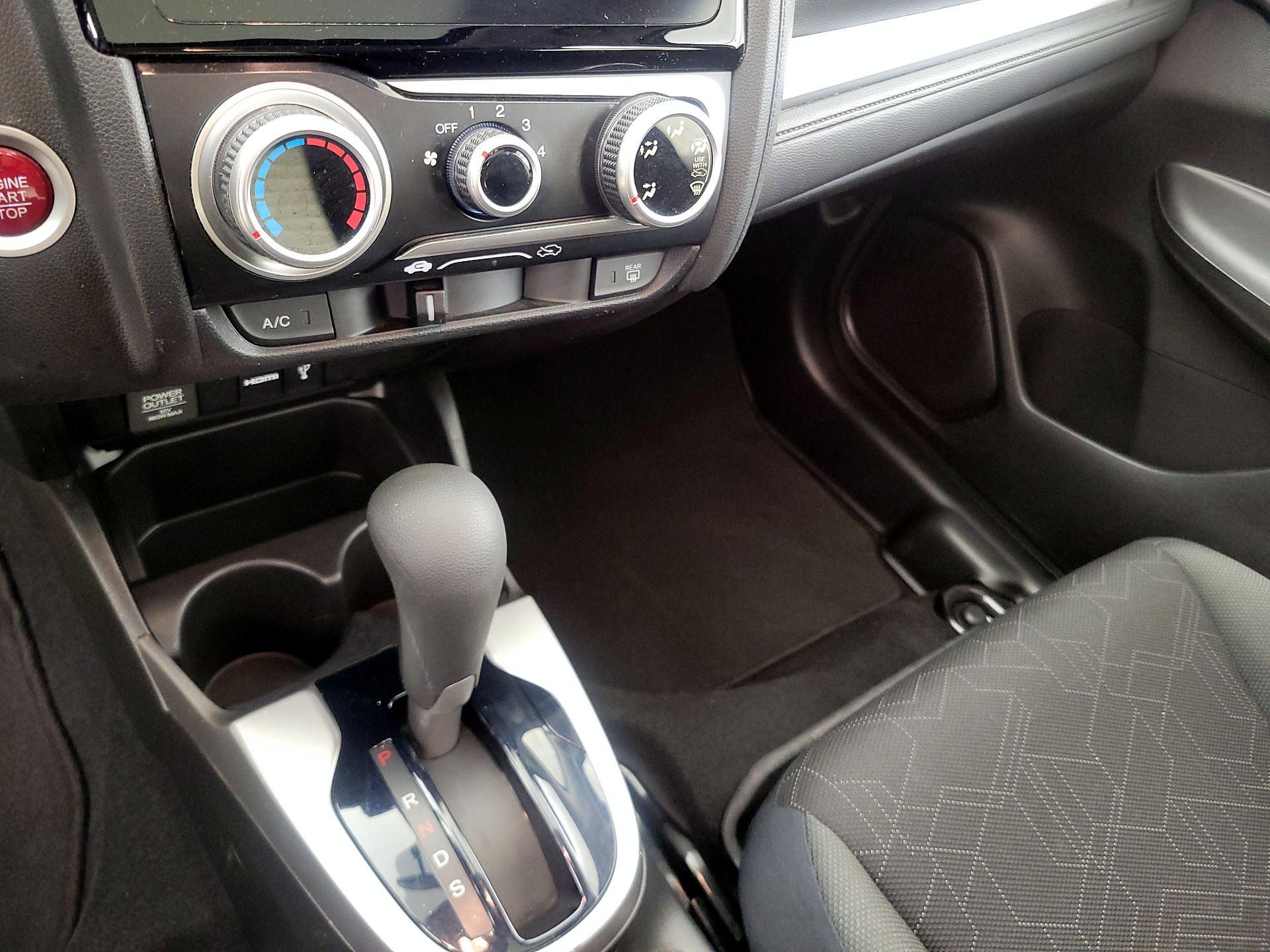 Thumbnail: 2016 Honda Fit - 16