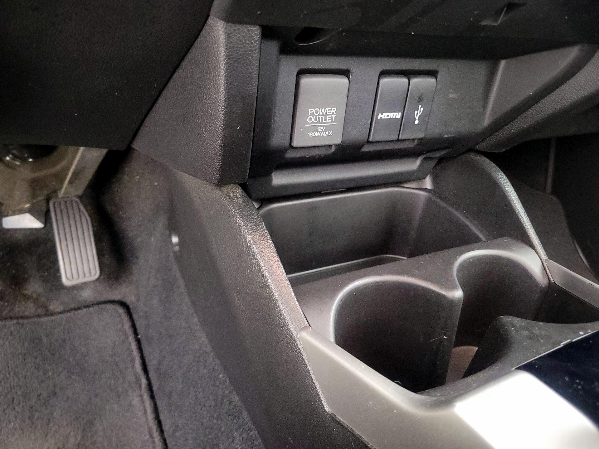 Thumbnail: 2016 Honda Fit - 18