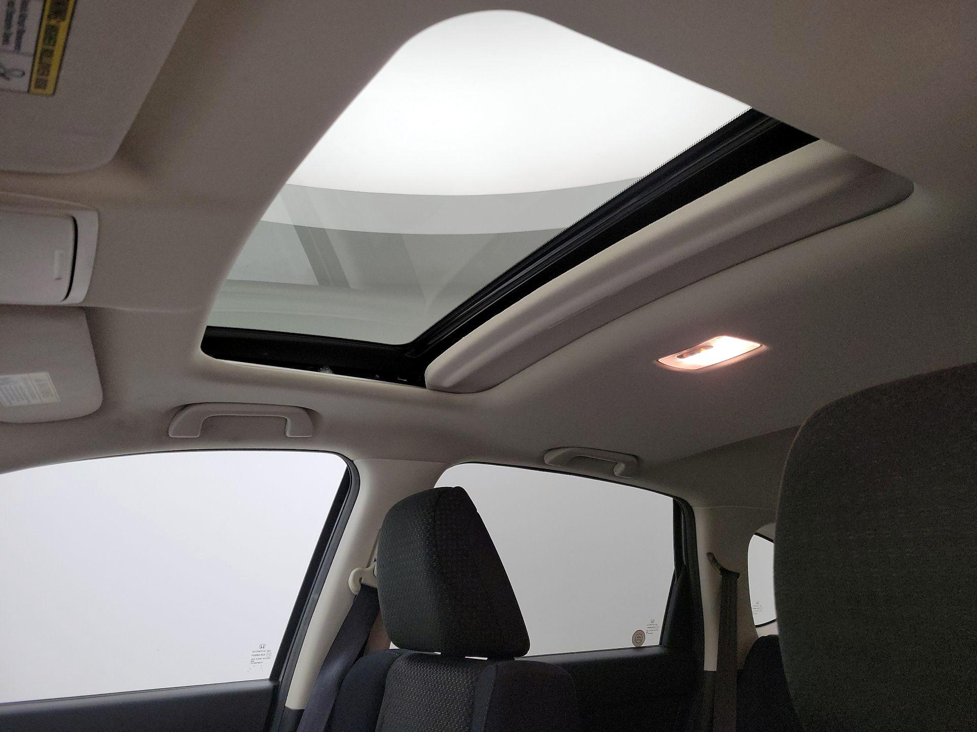 Thumbnail: 2015 Honda CR-V - 19