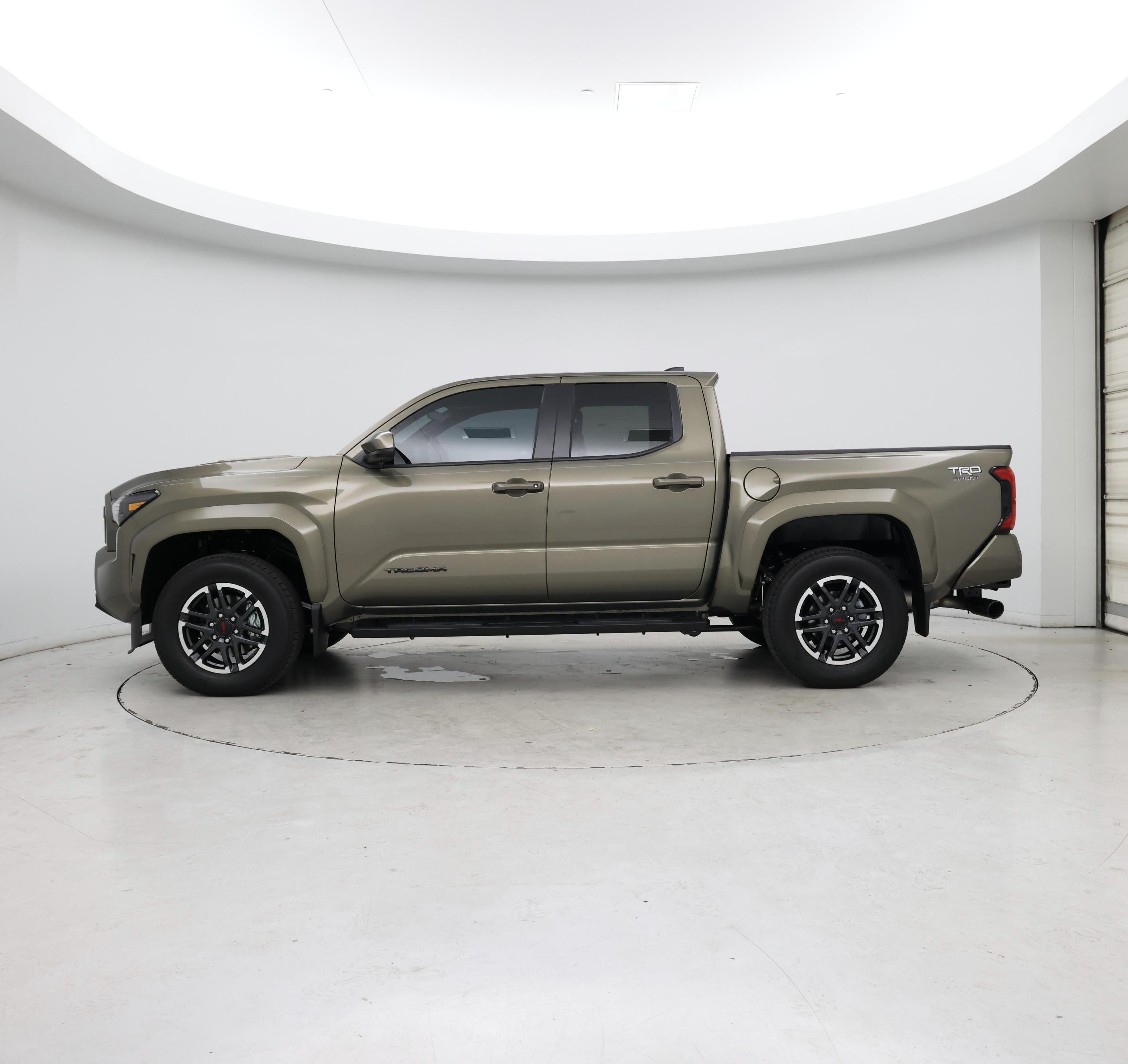 Thumbnail: 2025 Toyota Tacoma - 3