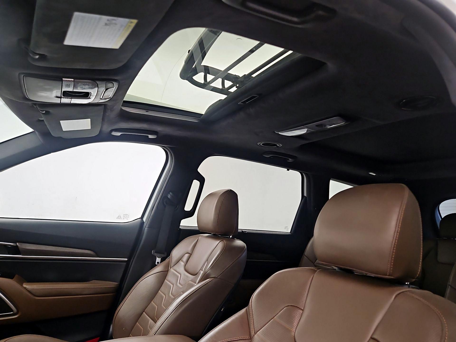 Thumbnail: 2020 Kia Telluride - 20