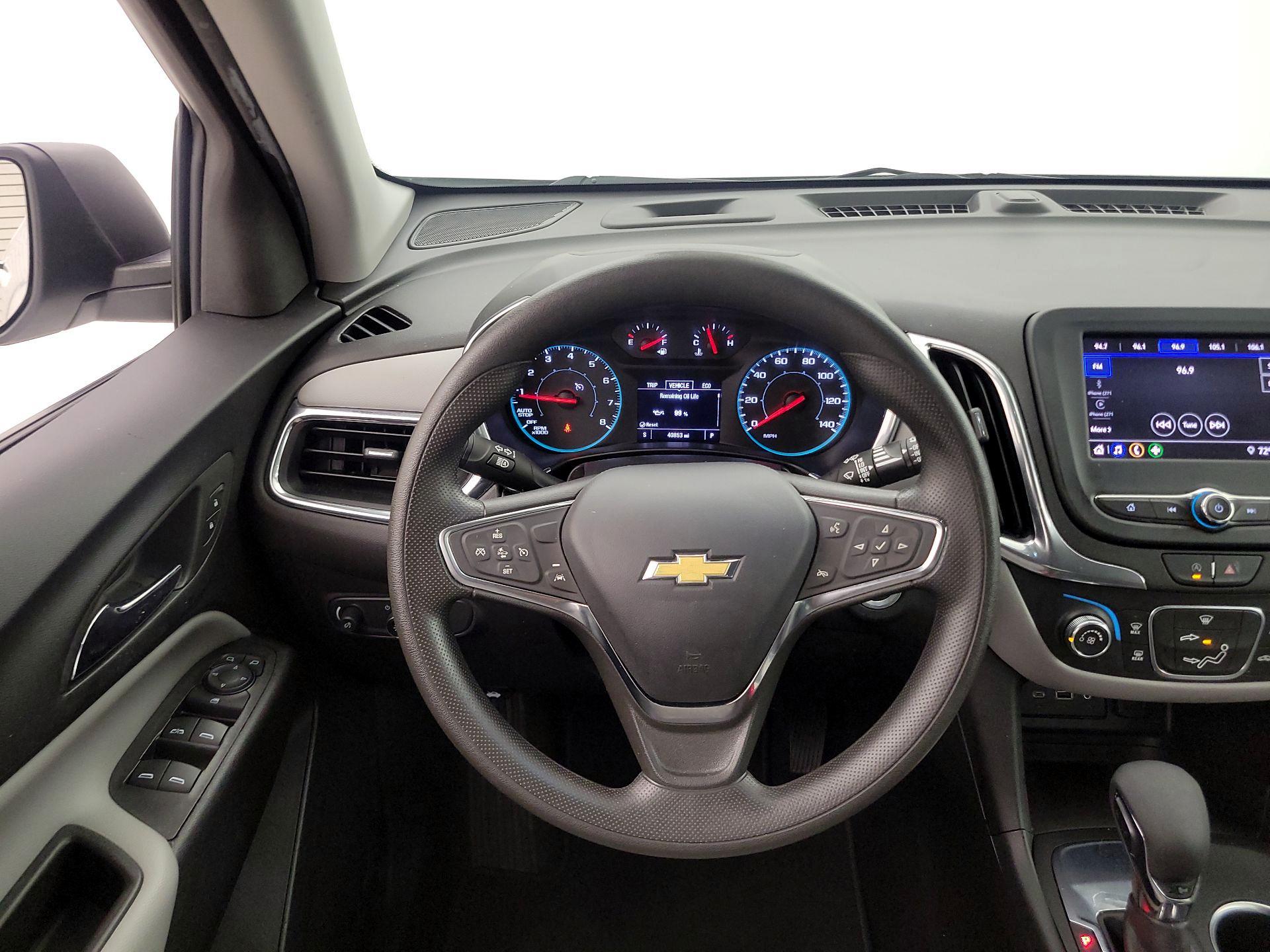 Thumbnail: 2023 Chevrolet Equinox - 10