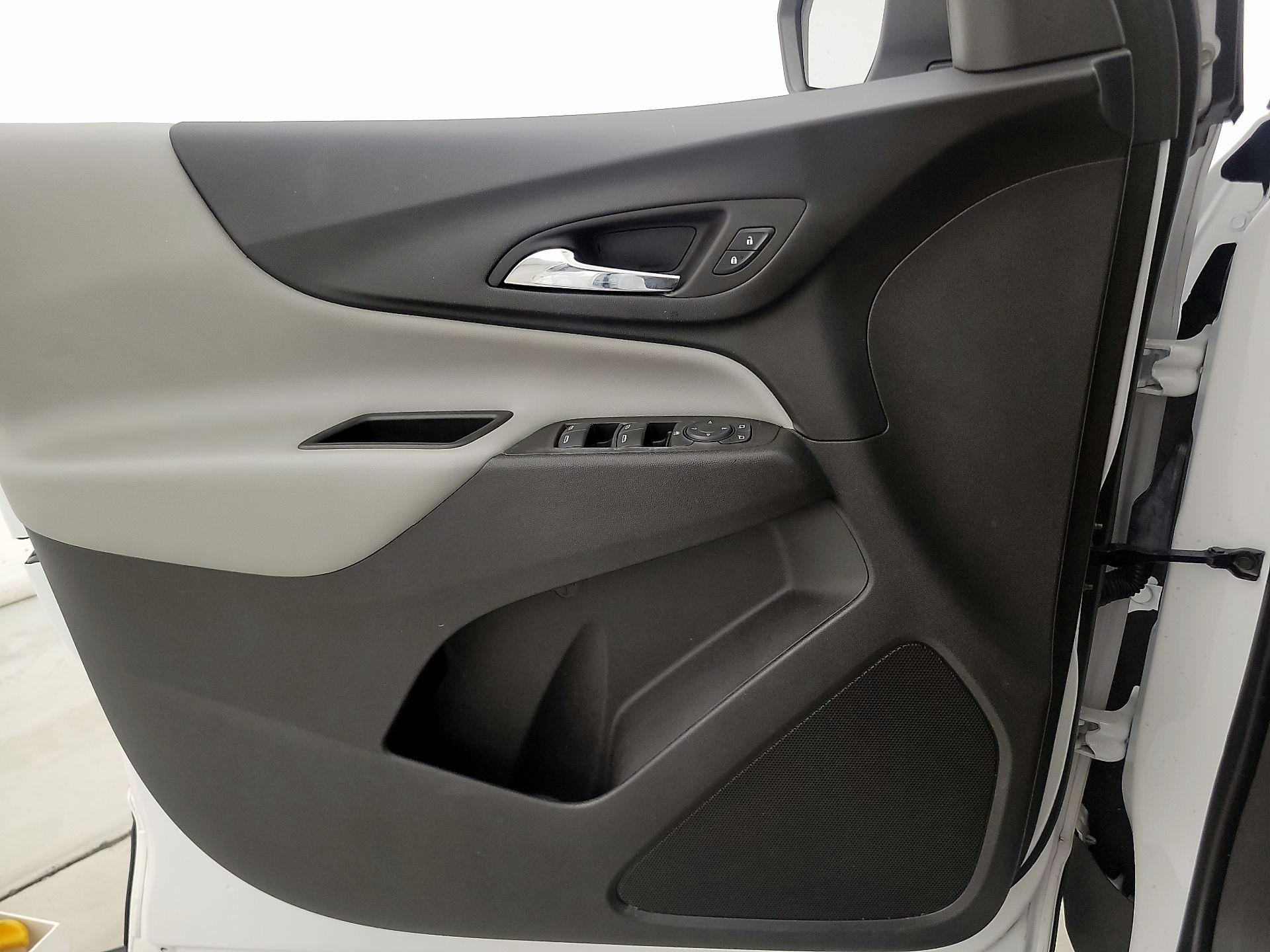 Thumbnail: 2023 Chevrolet Equinox - 12