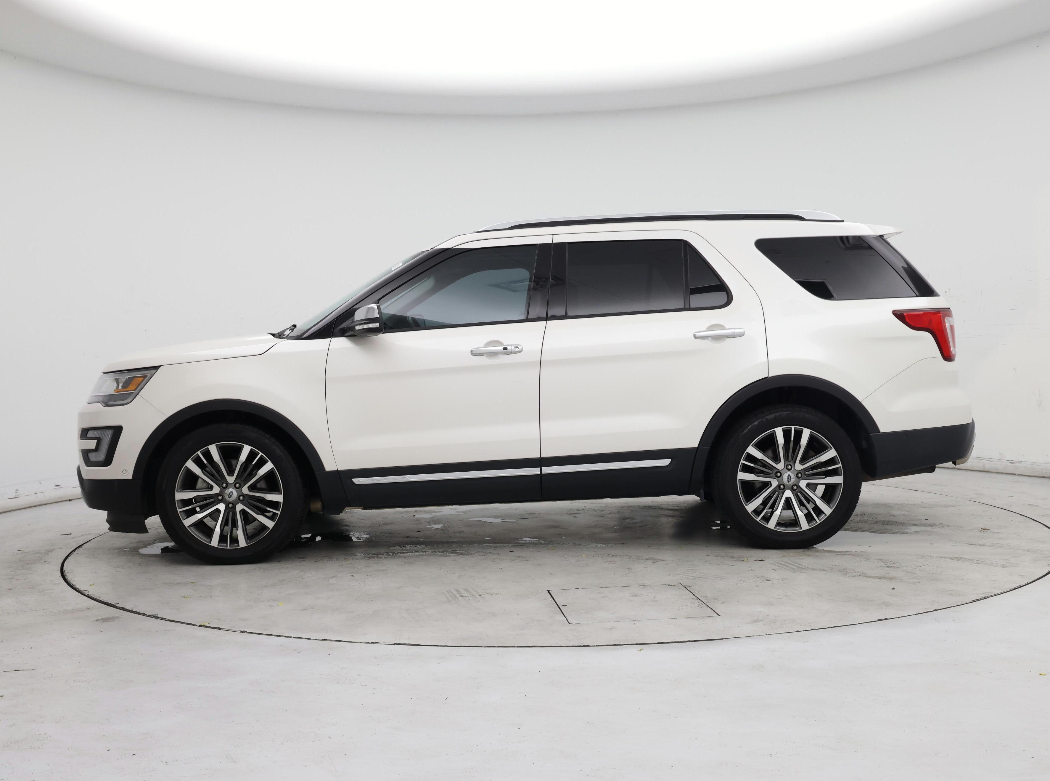 Thumbnail: 2017 Ford Explorer - 3