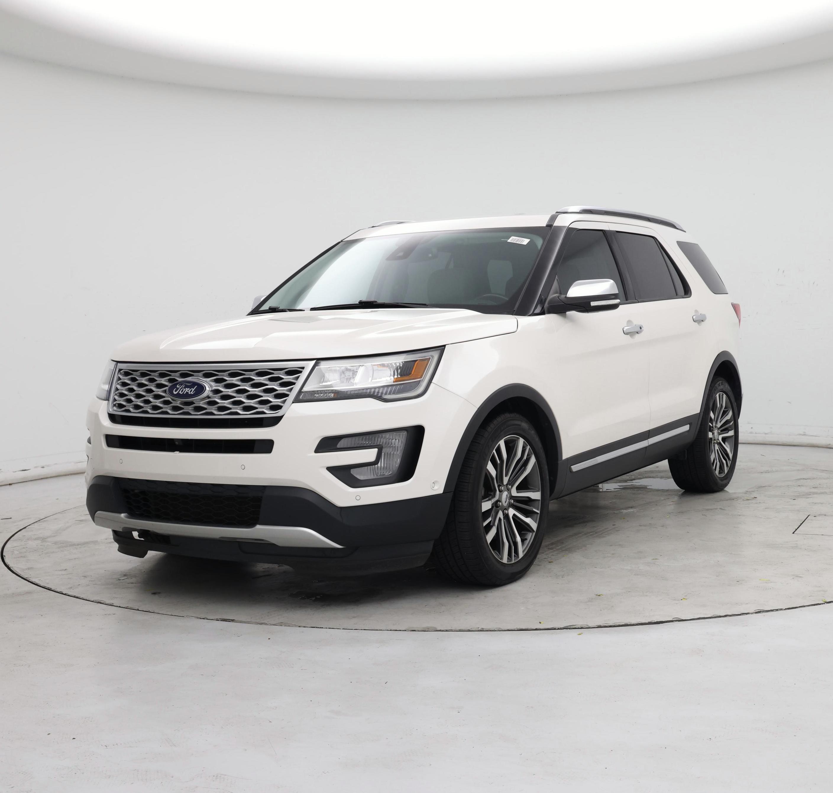 Thumbnail: 2017 Ford Explorer - 4