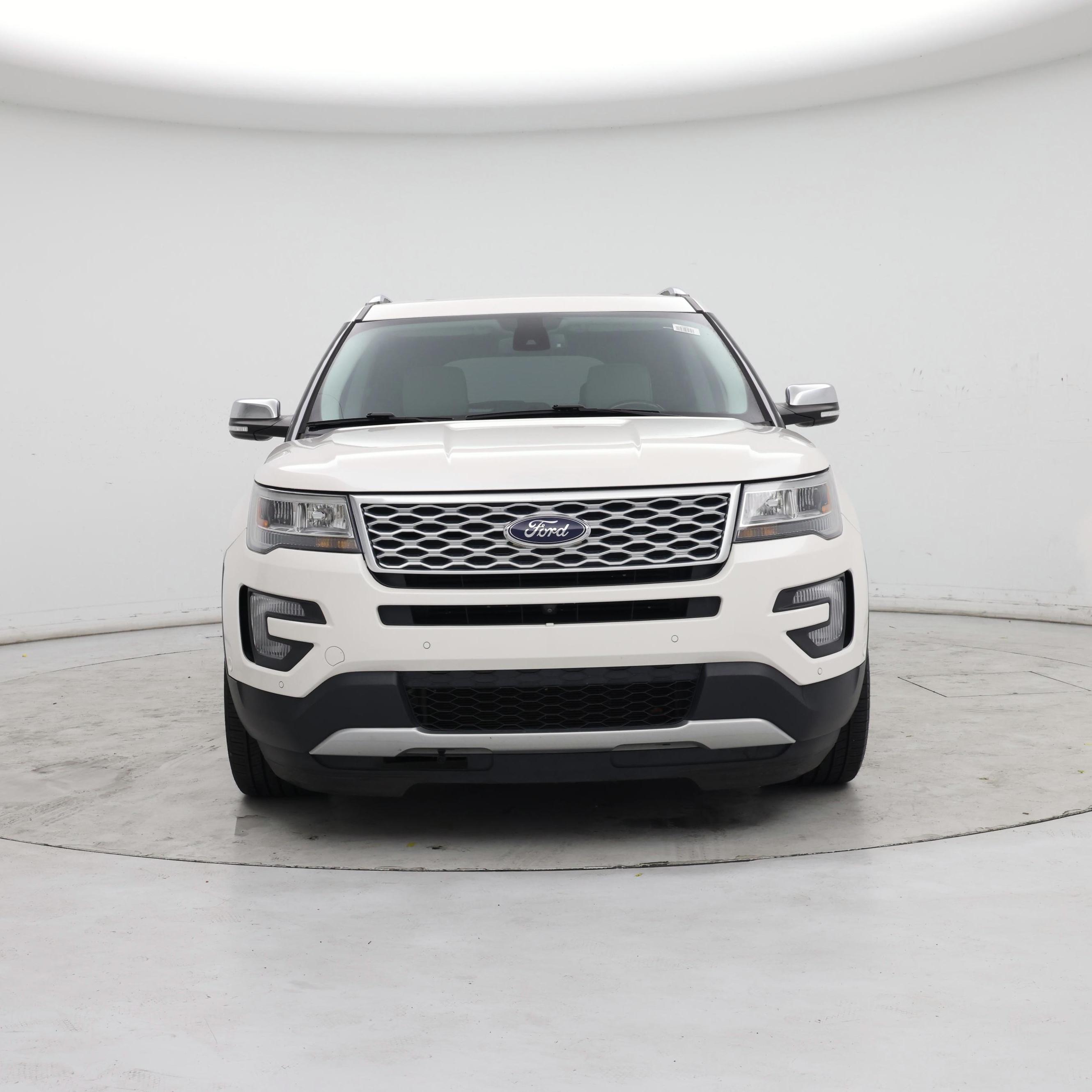 Thumbnail: 2017 Ford Explorer - 5