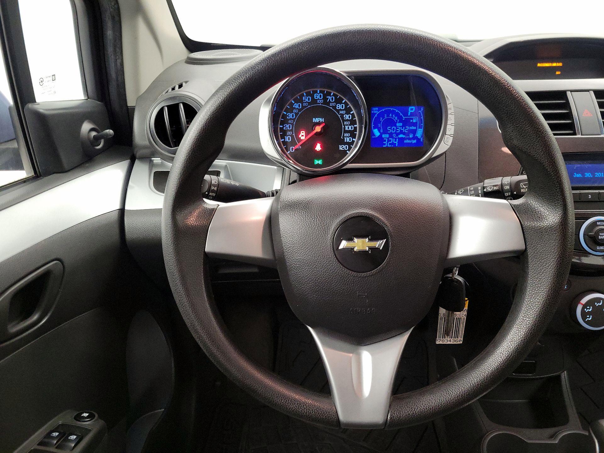 Thumbnail: 2014 Chevrolet Spark - 10