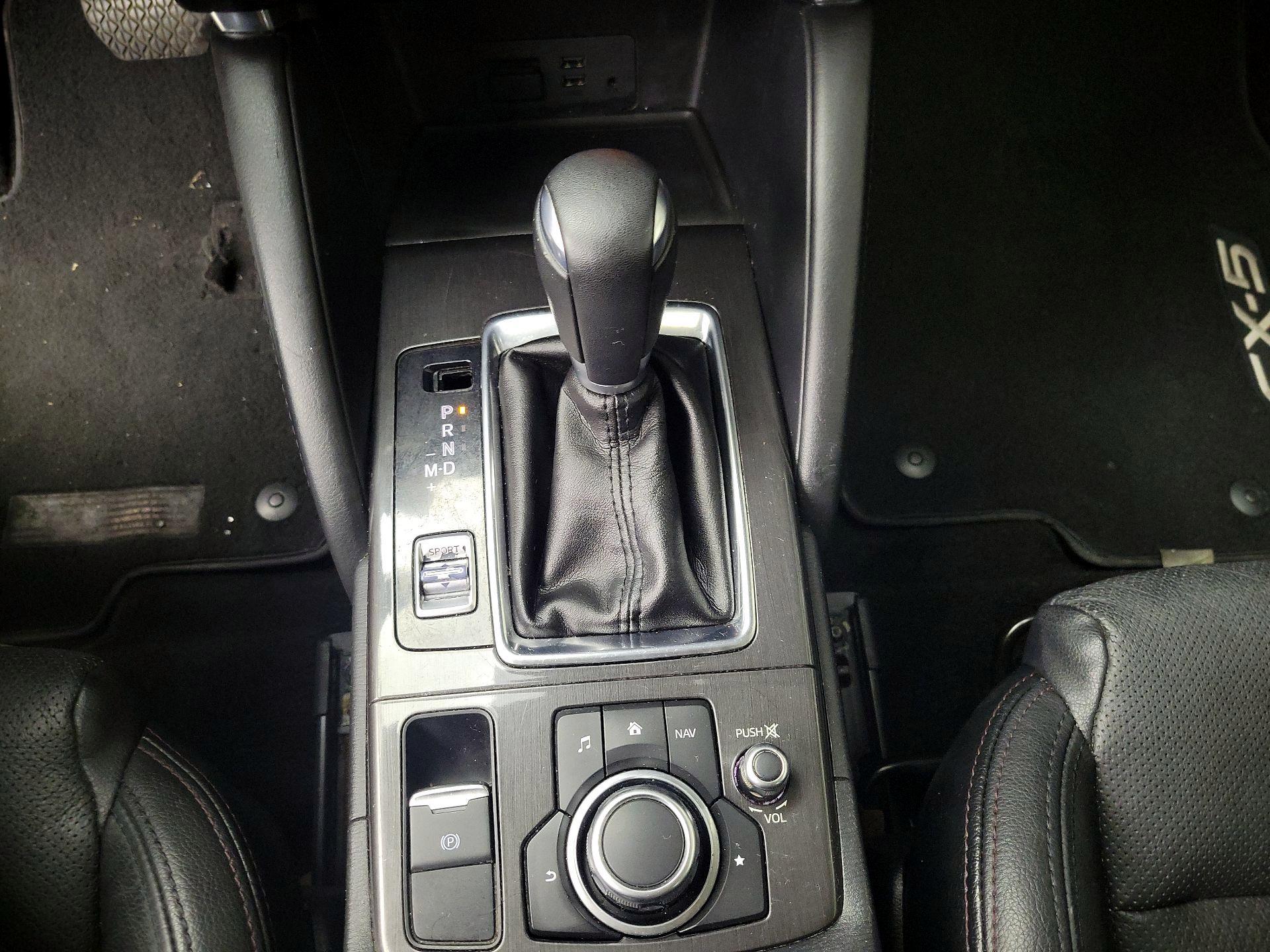 Thumbnail: 2016 Mazda CX-5 - 18