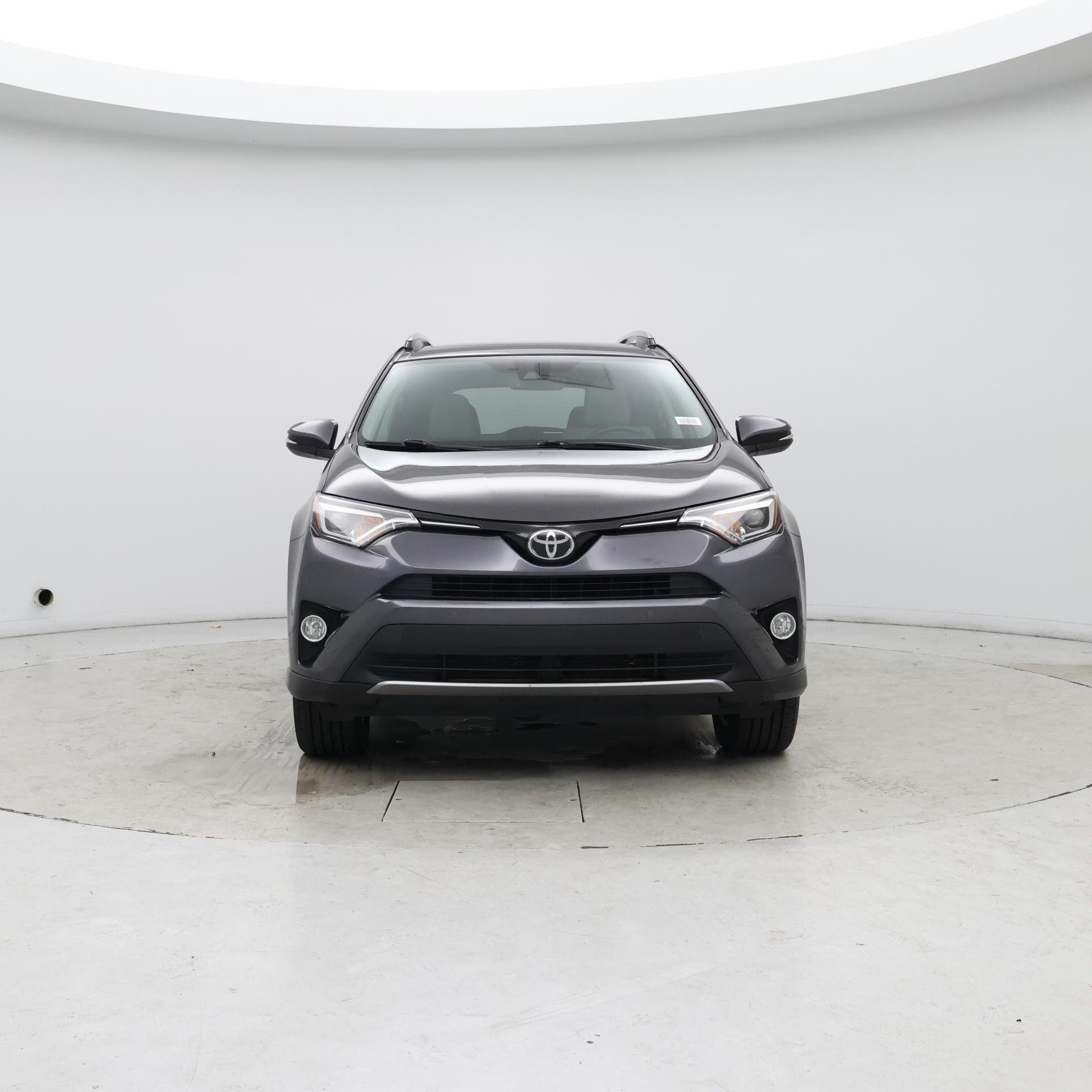 Thumbnail: 2017 Toyota RAV4 - 5
