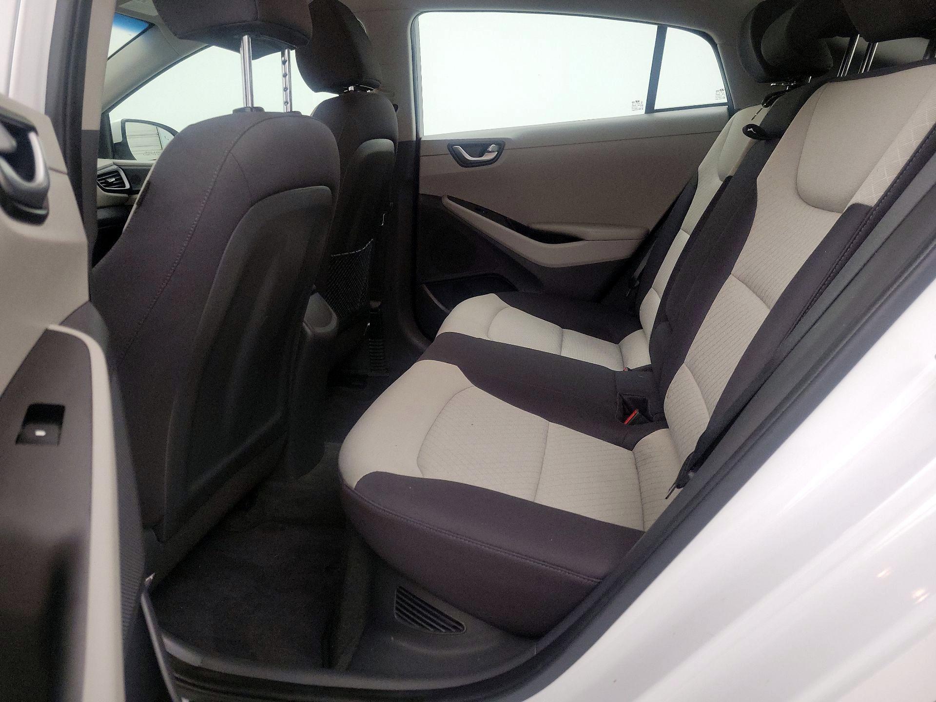 Thumbnail: 2017 Hyundai Ioniq - 19
