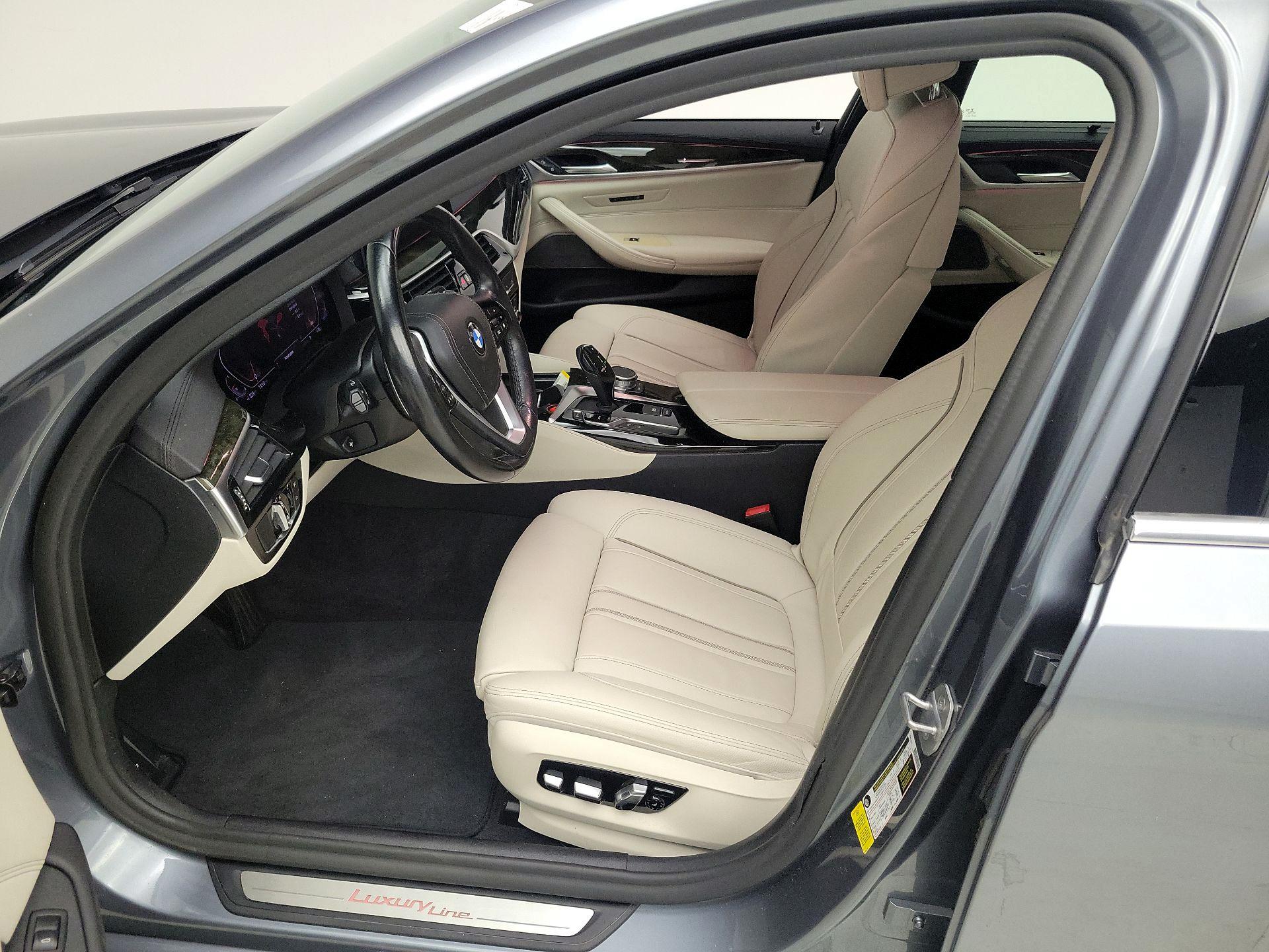 Thumbnail: 2020 BMW 5 Series - 11
