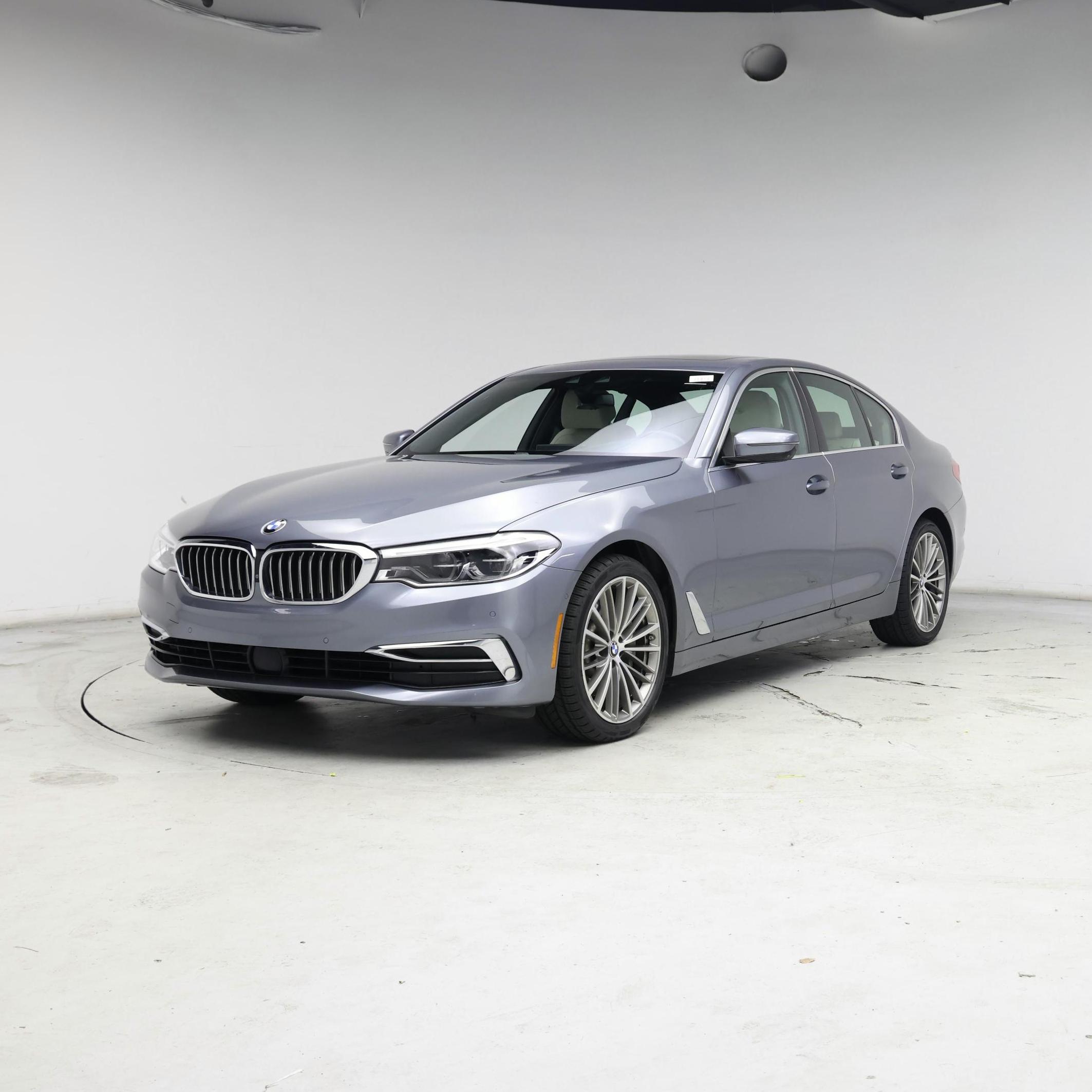 Thumbnail: 2020 BMW 5 Series - 4