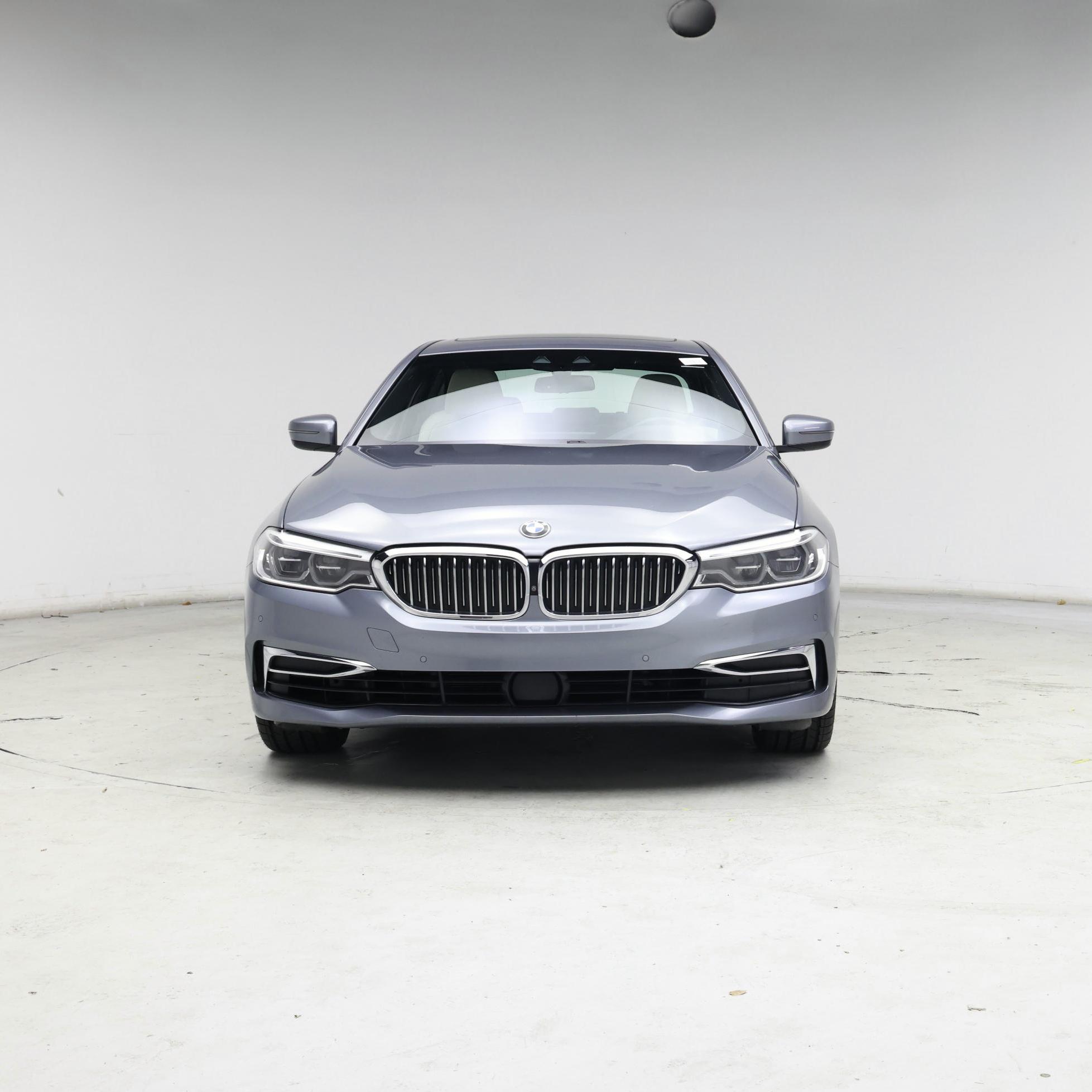 Thumbnail: 2020 BMW 5 Series - 5