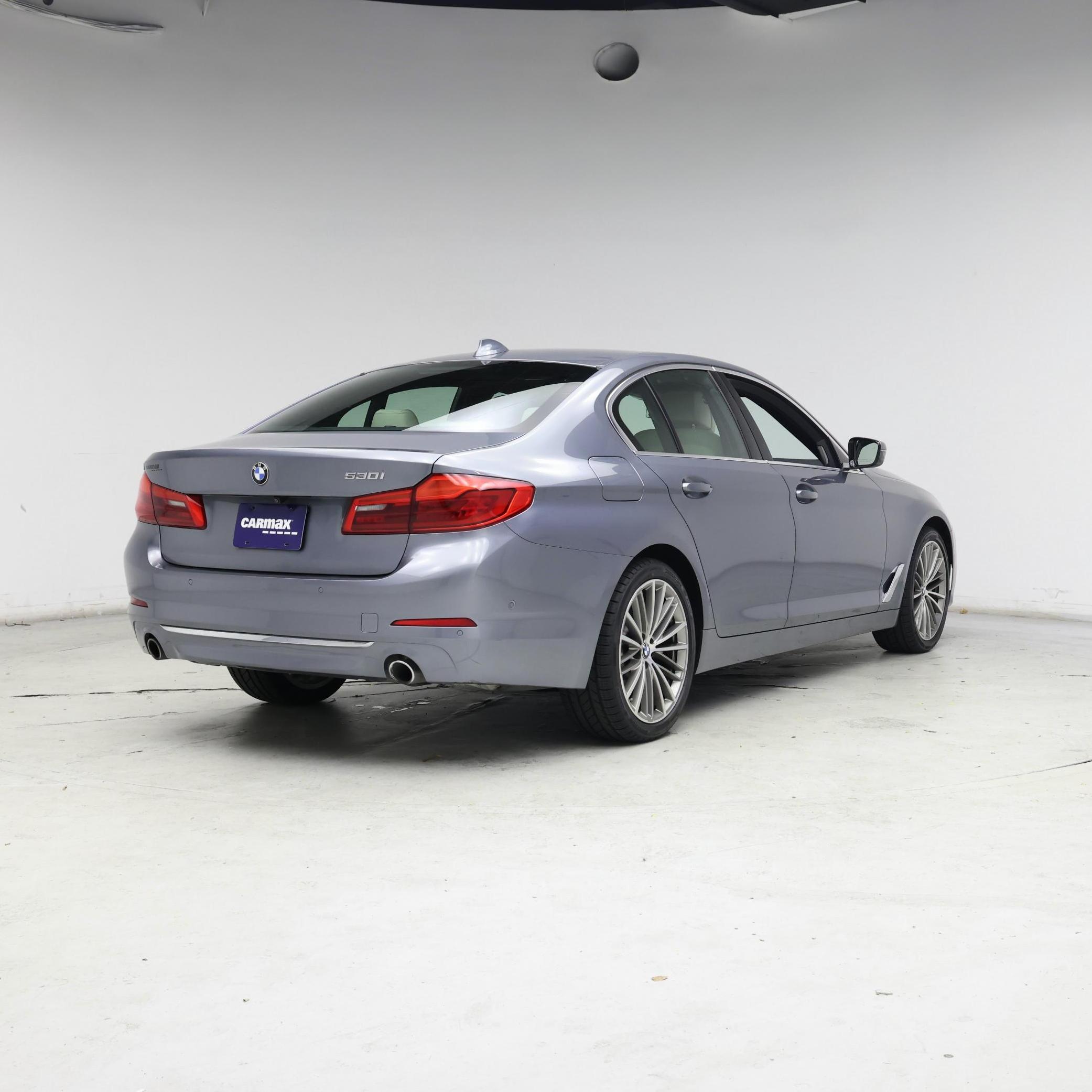 Thumbnail: 2020 BMW 5 Series - 8