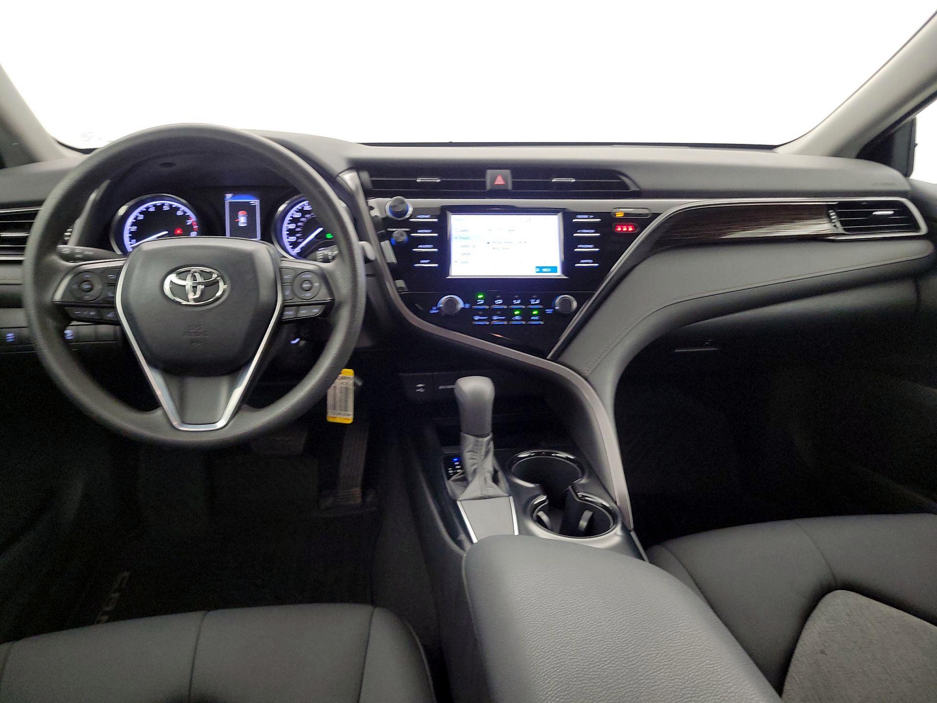 Thumbnail: 2019 Toyota Camry - 9
