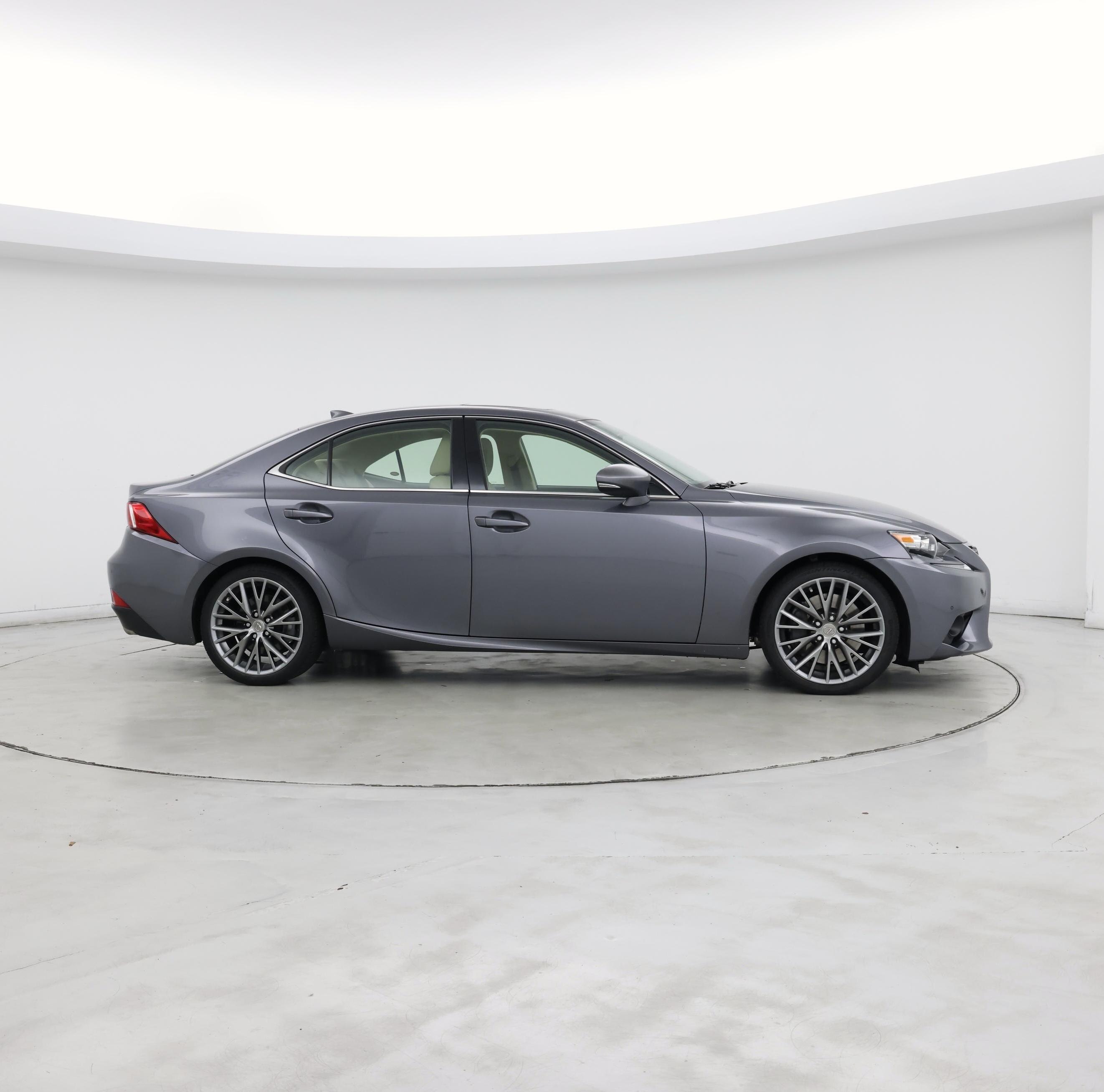 Thumbnail: 2016 Lexus IS - 7