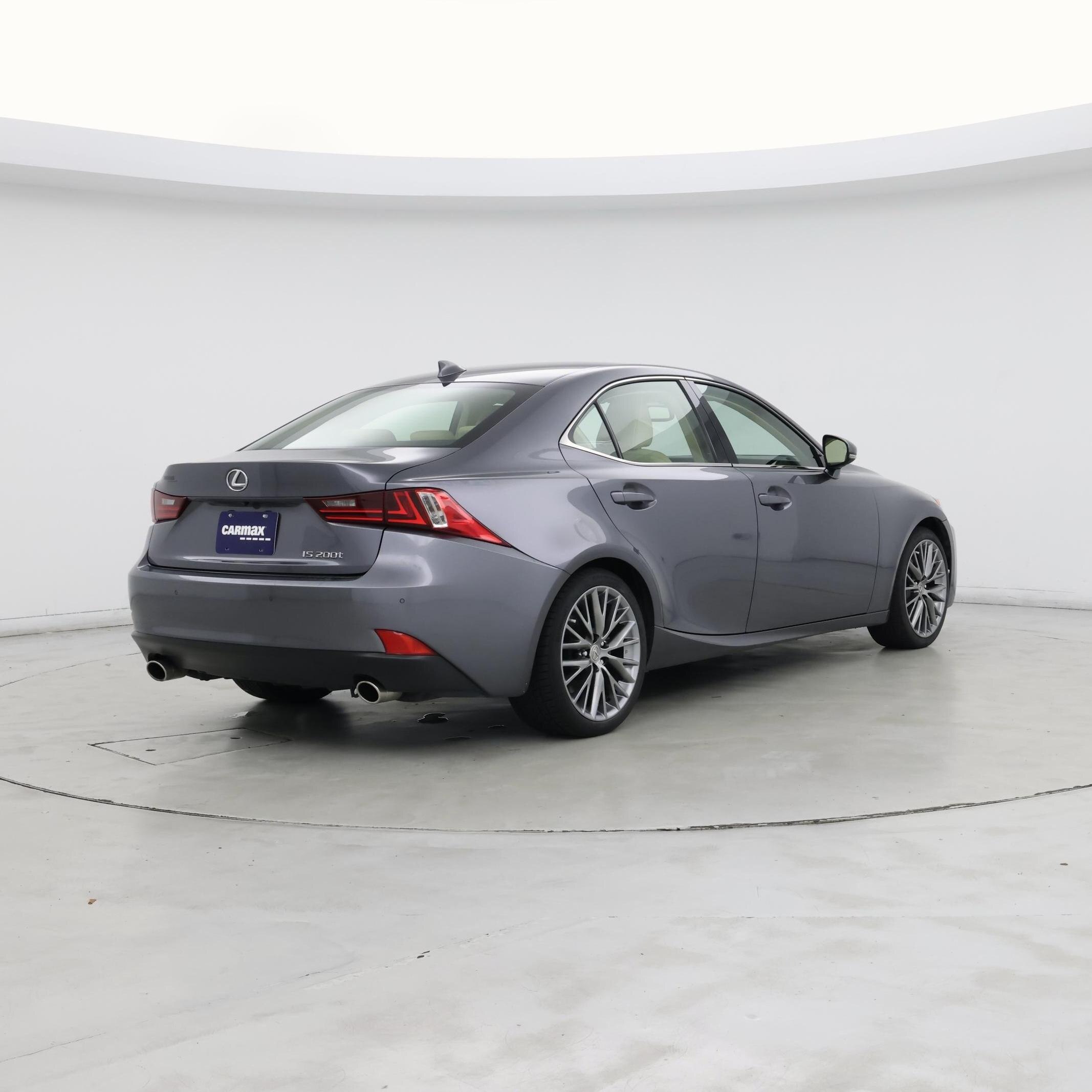 Thumbnail: 2016 Lexus IS - 8