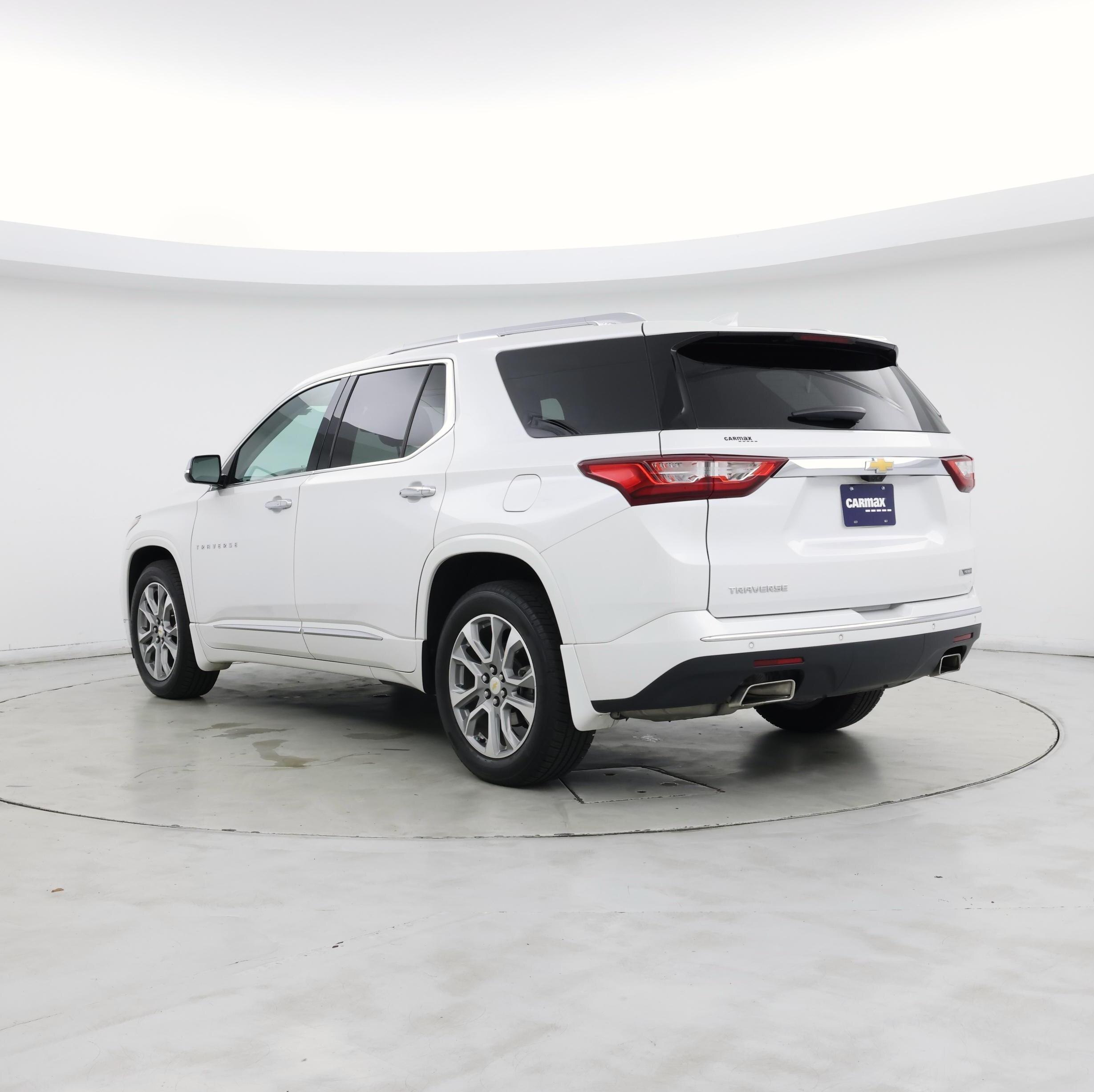 Thumbnail: 2018 Chevrolet Traverse - 2