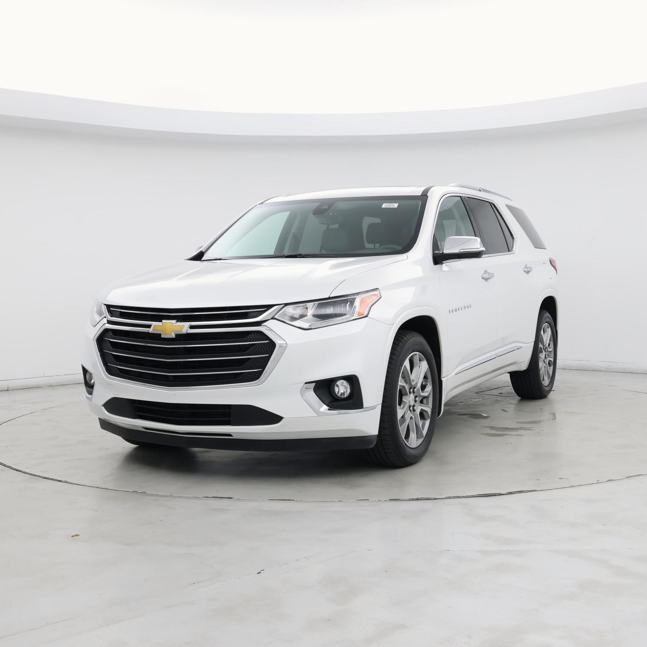 Thumbnail: 2018 Chevrolet Traverse - 4