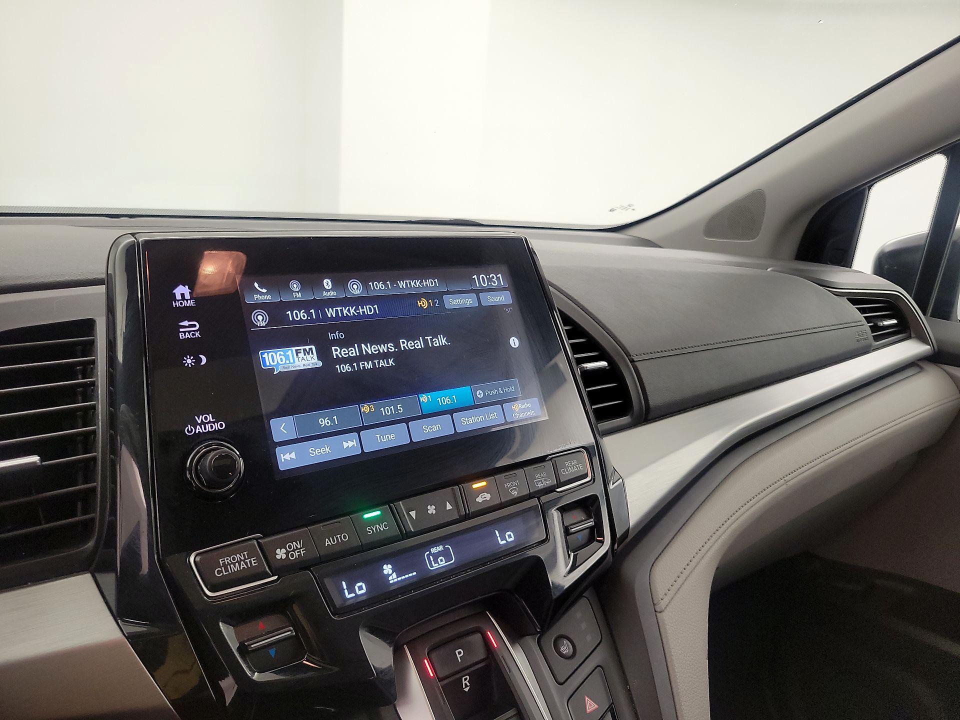 Thumbnail: 2019 Honda Odyssey - 15