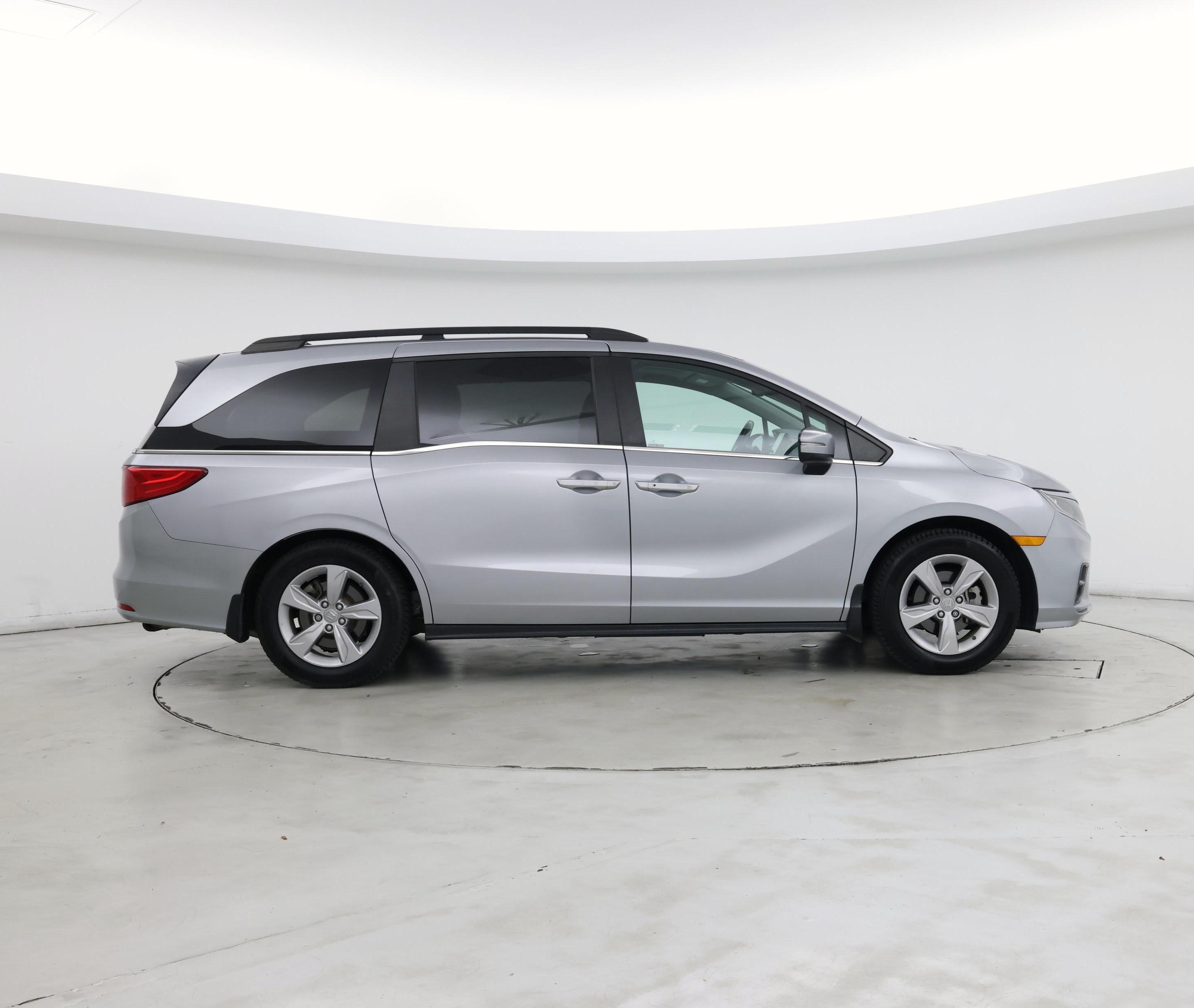 Thumbnail: 2019 Honda Odyssey - 7