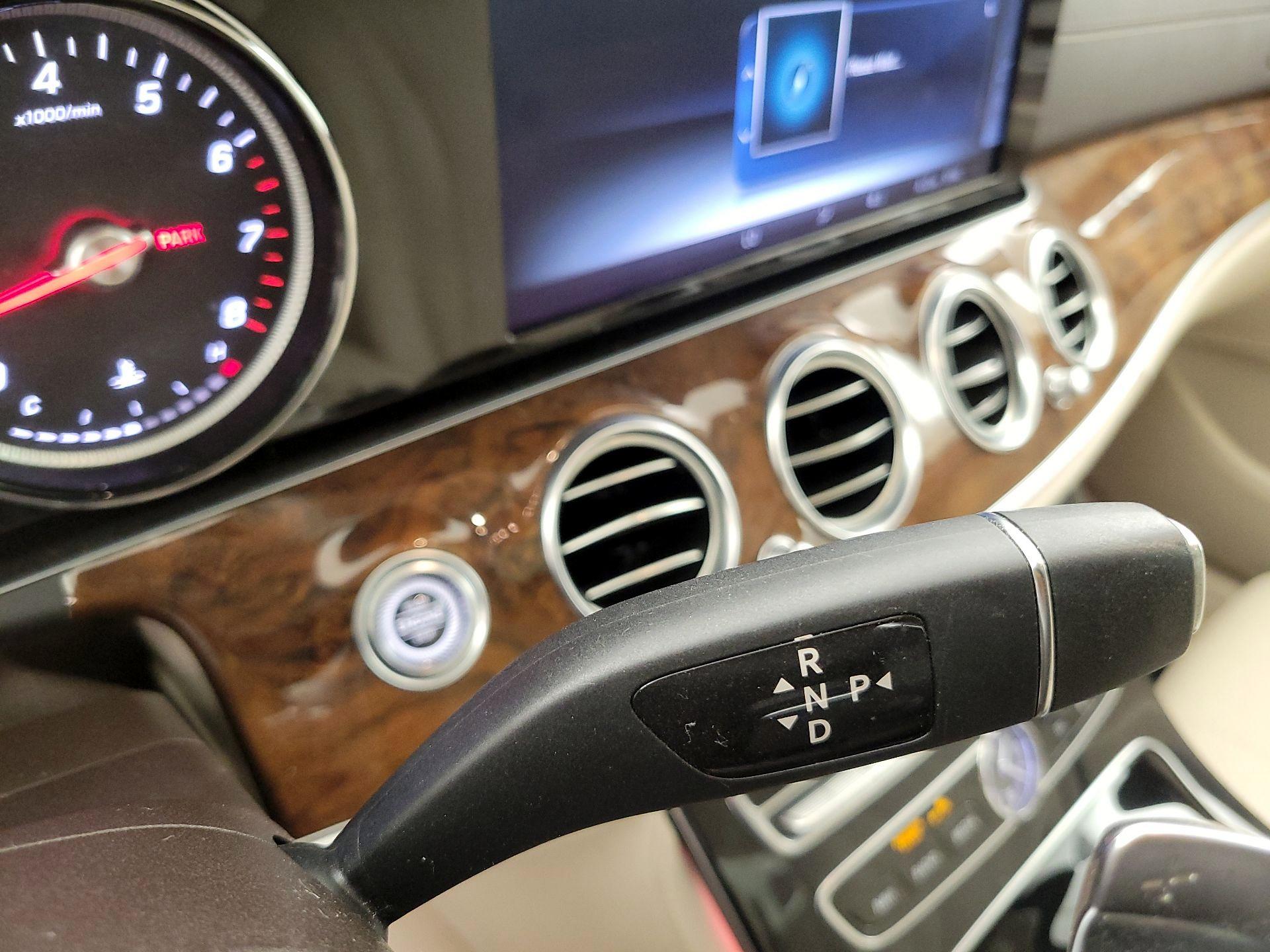 Thumbnail: 2017 Mercedes-Benz E-Class - 18