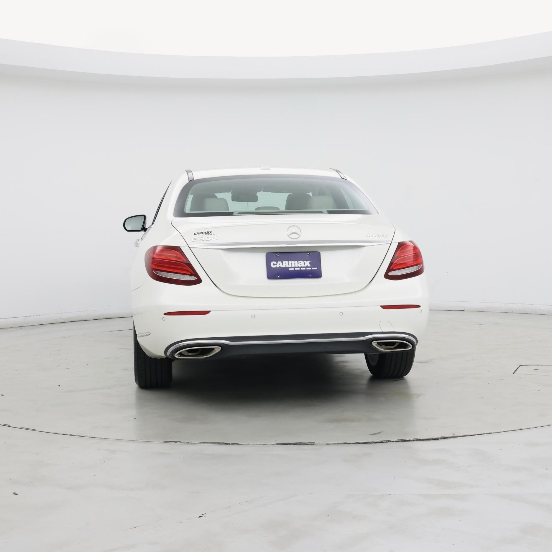 Thumbnail: 2017 Mercedes-Benz E-Class - 6