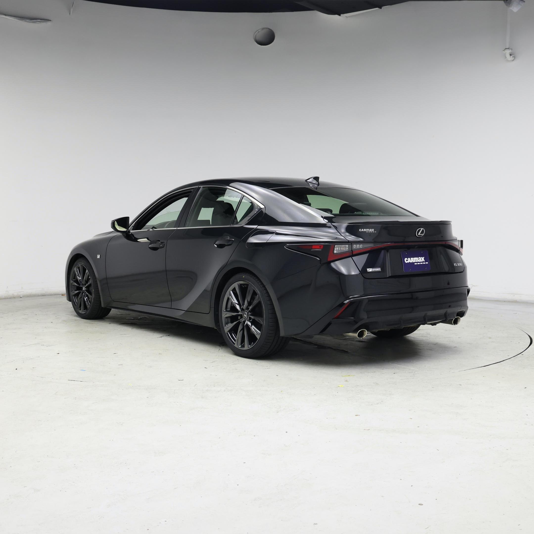 Thumbnail: 2021 Lexus IS - 2