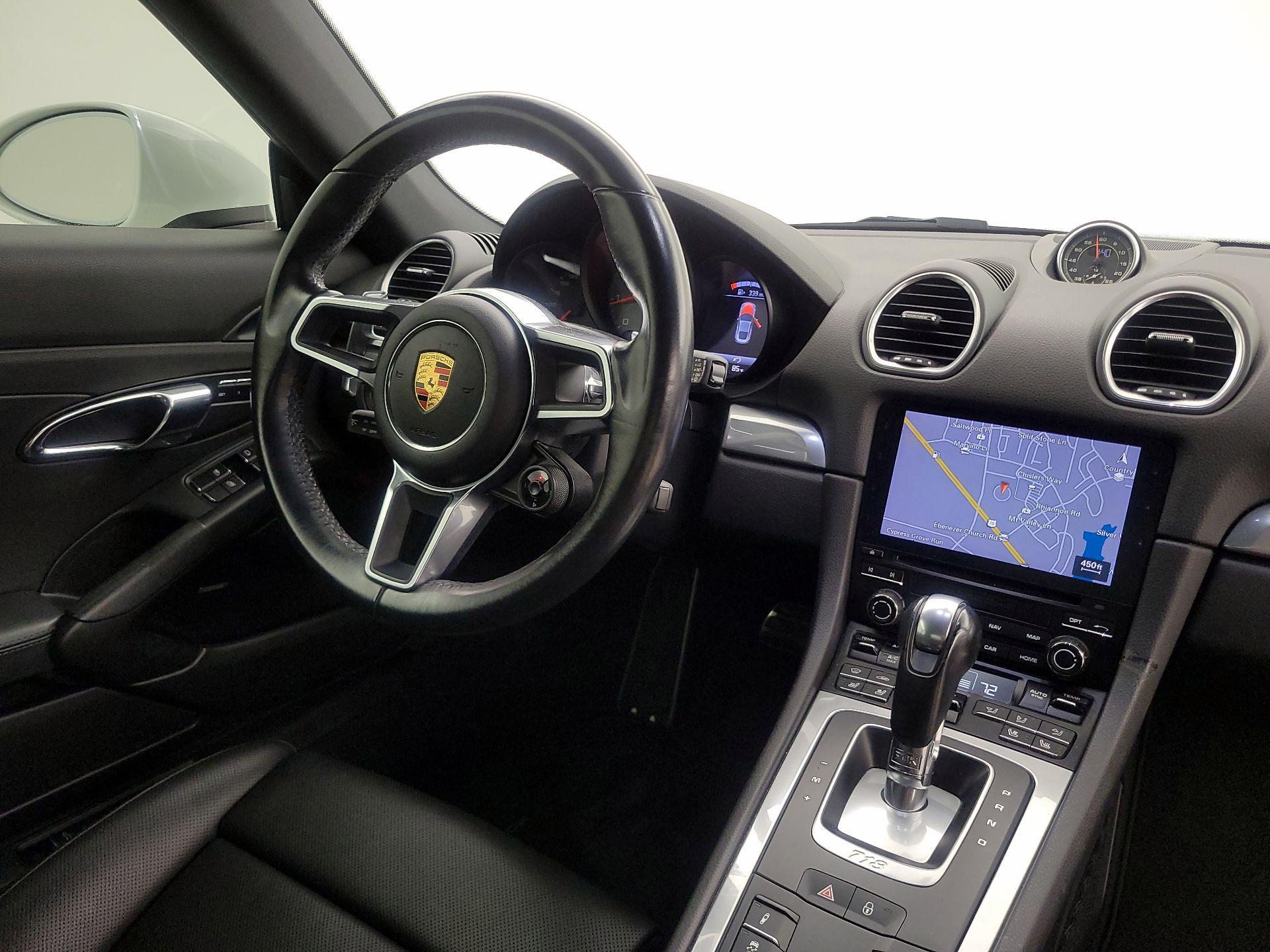 Thumbnail: 2017 Porsche 718 Cayman - 10