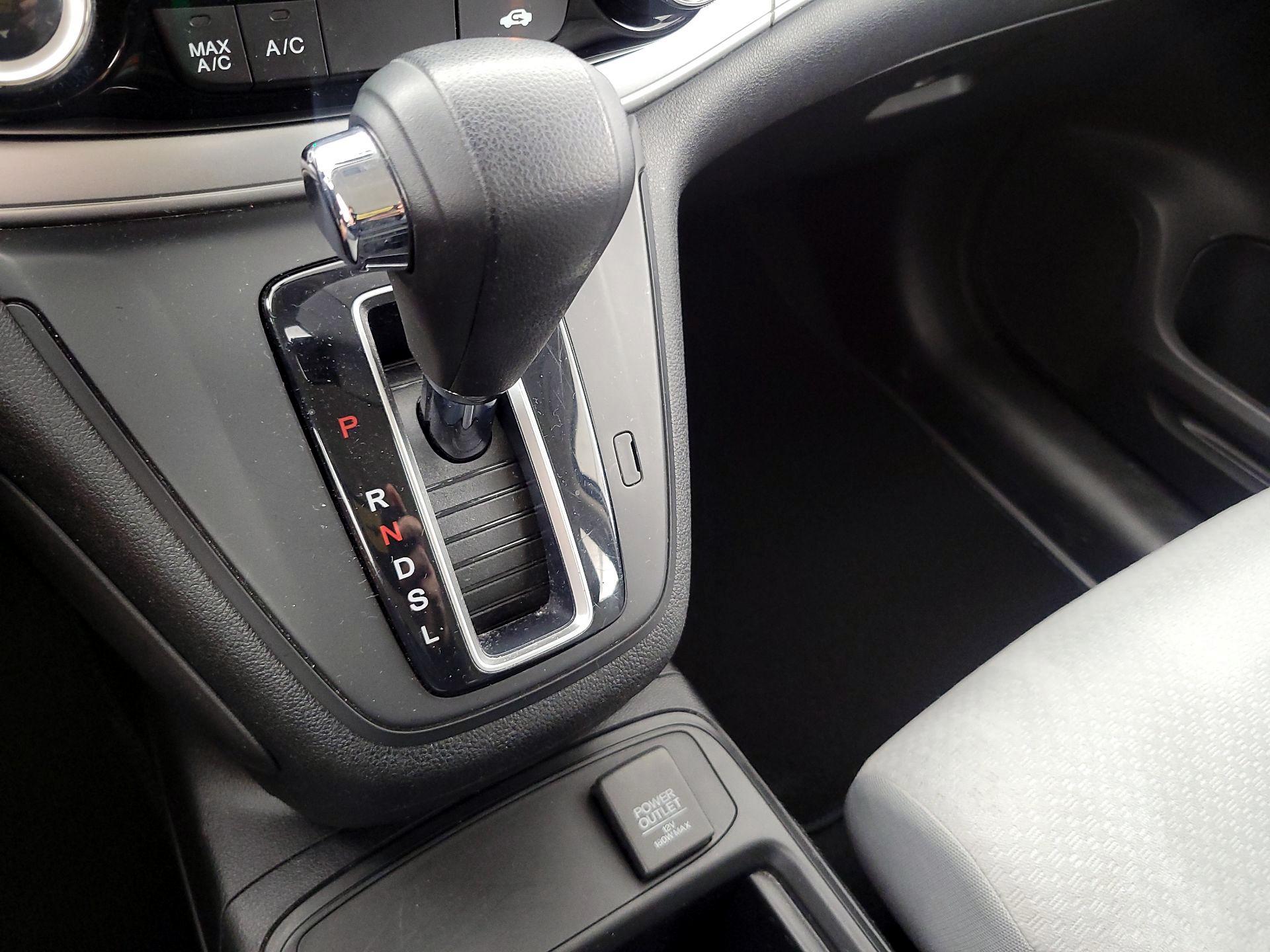 Thumbnail: 2016 Honda CR-V - 17