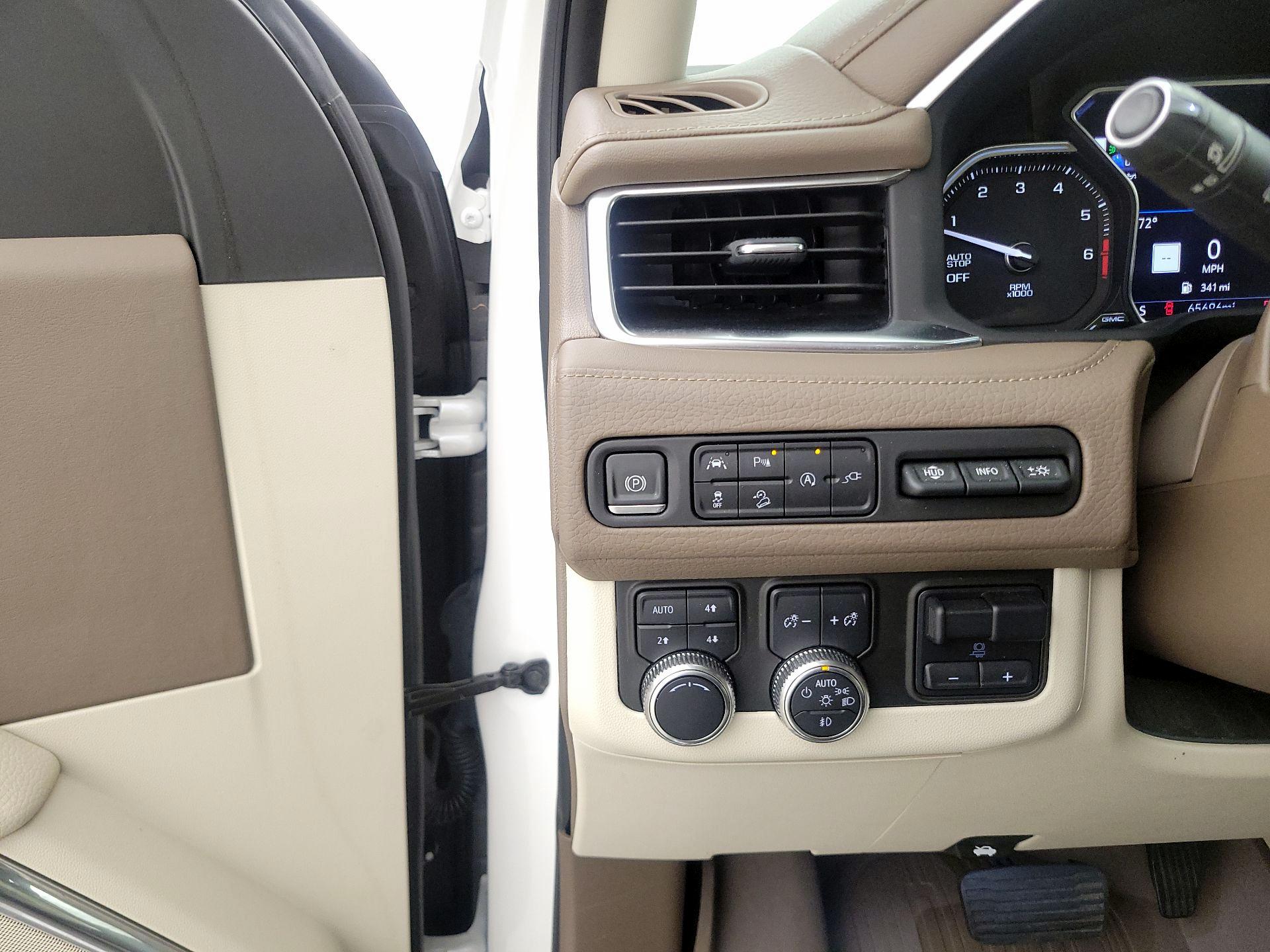Thumbnail: 2021 GMC Yukon XL - 13