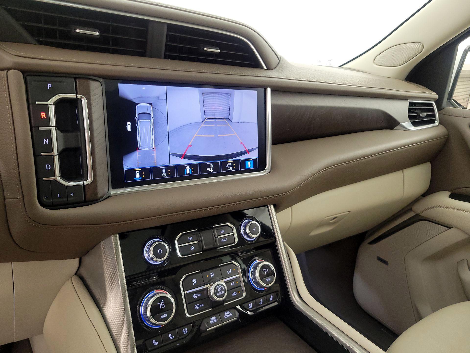 Thumbnail: 2021 GMC Yukon XL - 15