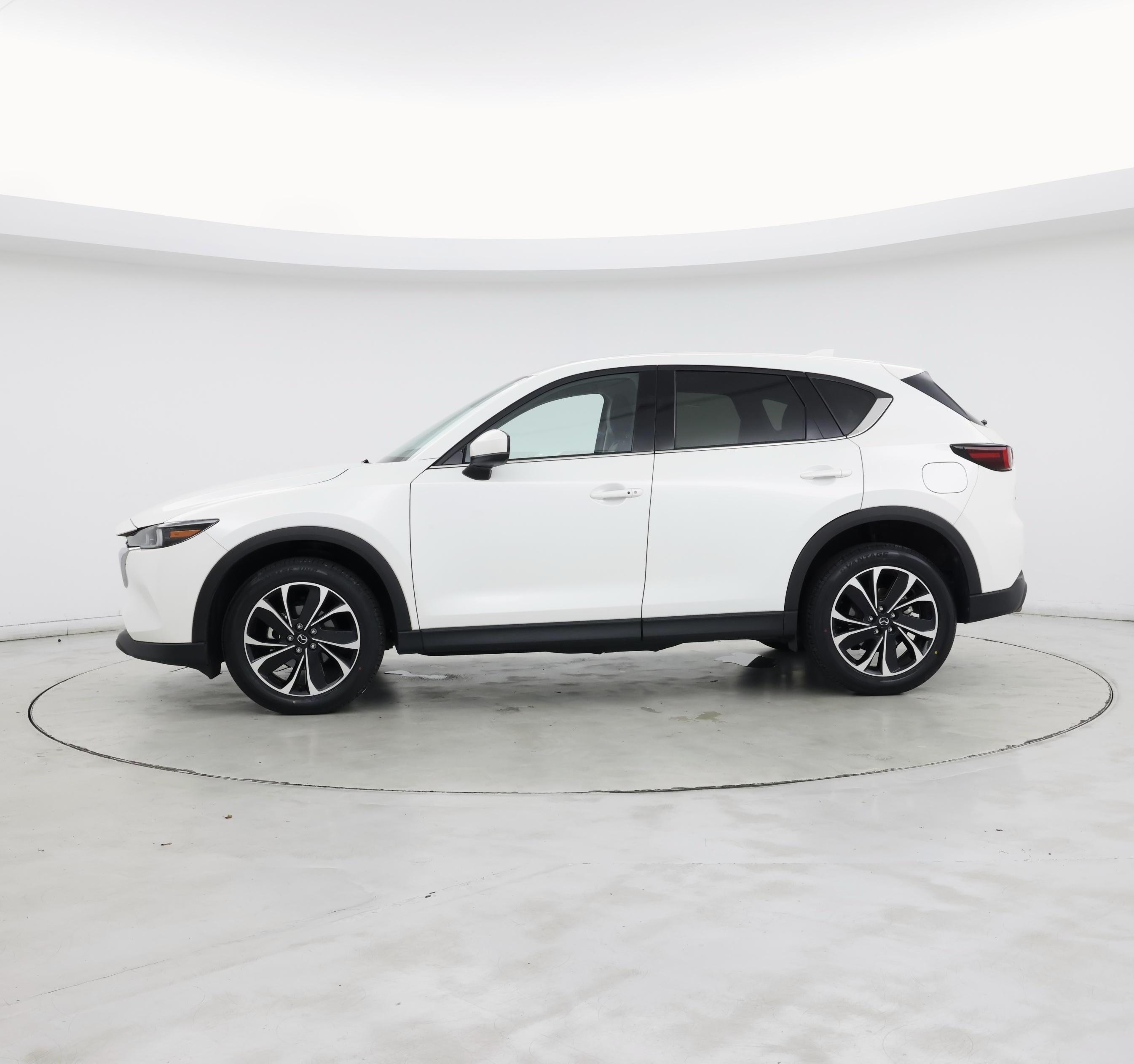 Thumbnail: 2022 Mazda CX-5 - 3