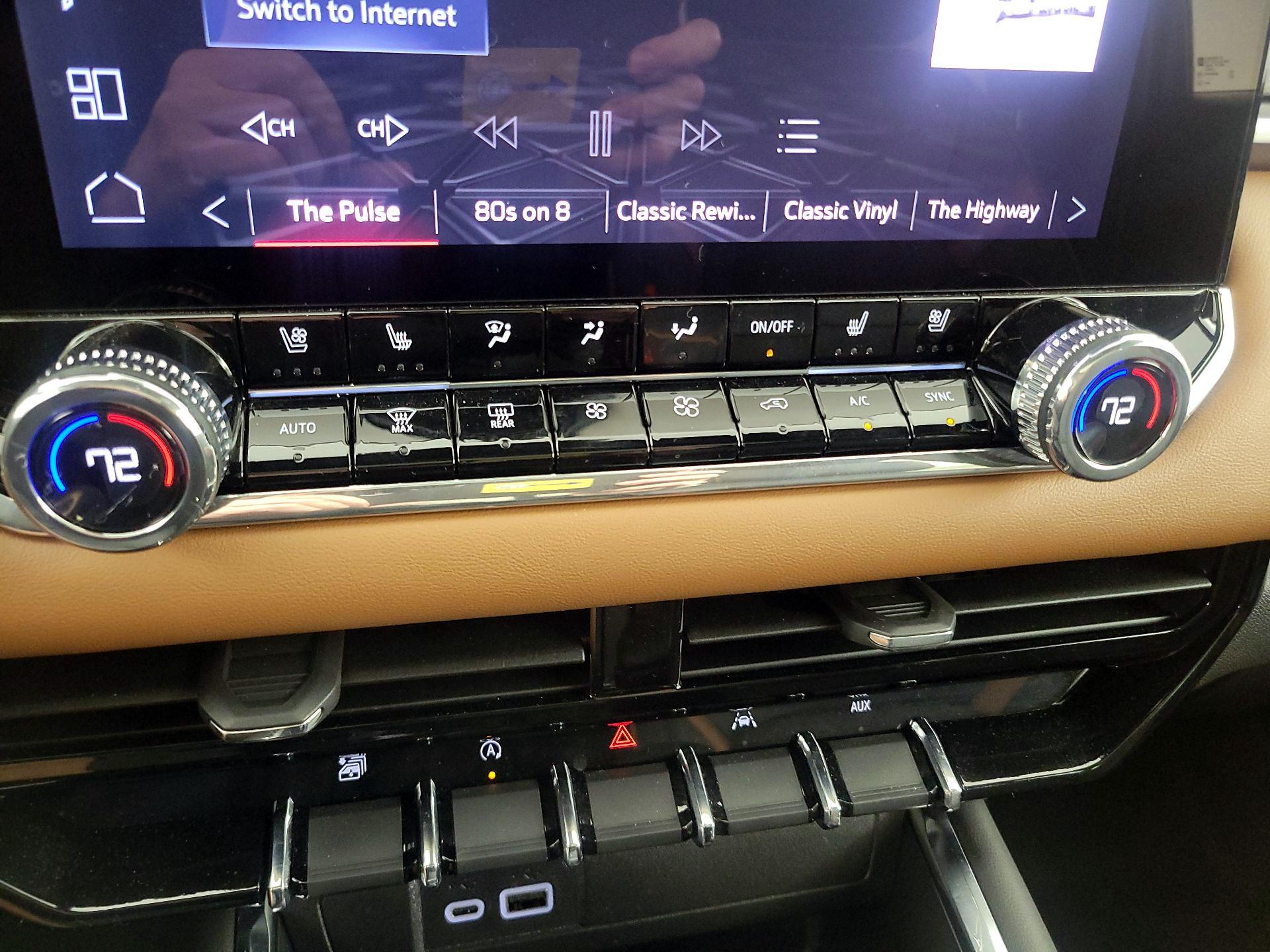 Thumbnail: 2024 GMC Canyon - 17