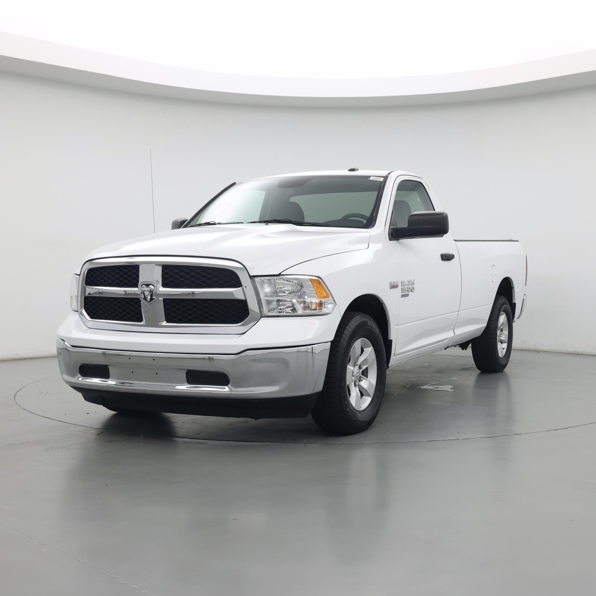 Thumbnail: 2021 RAM 1500 Classic - 4