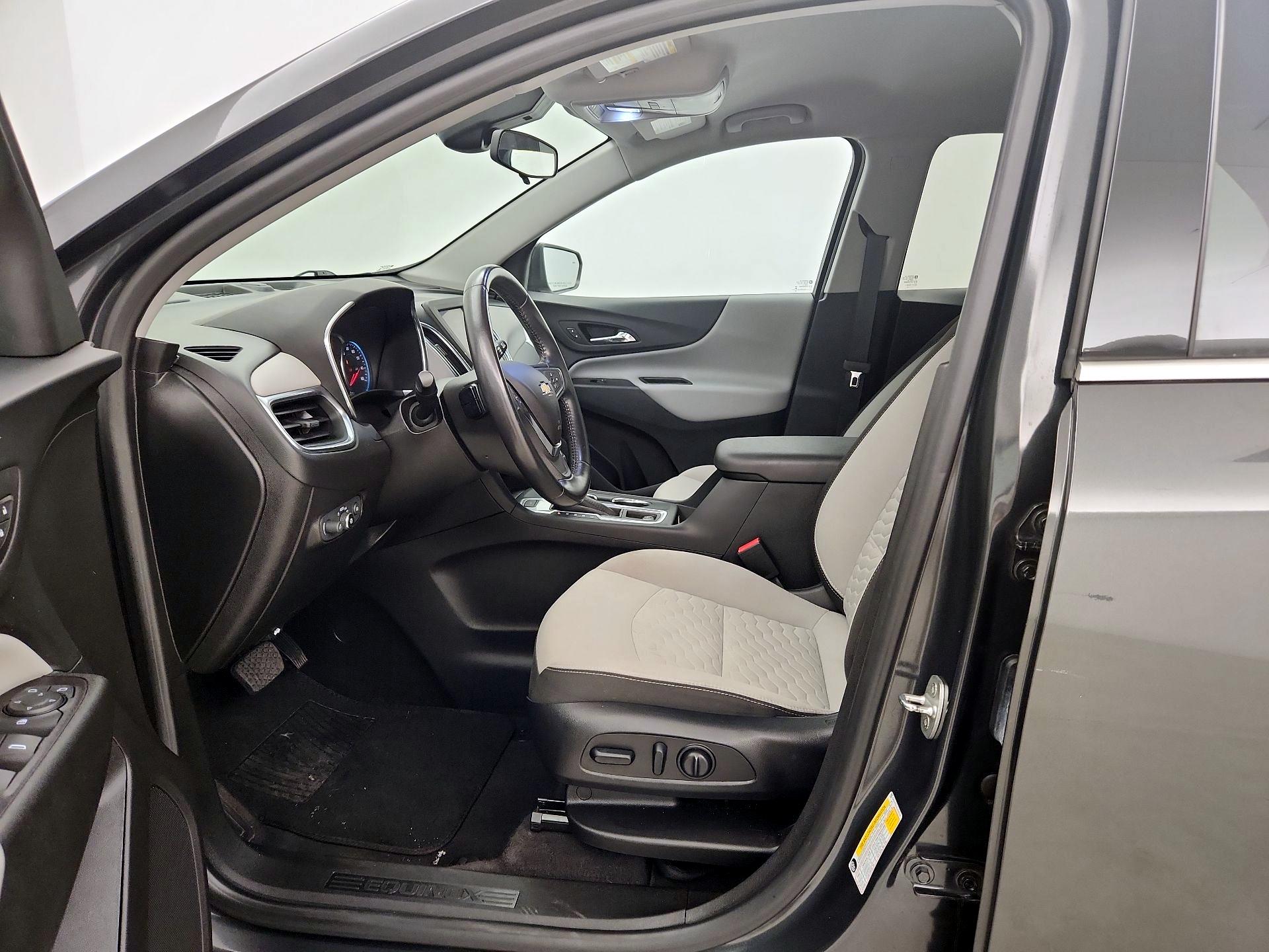 Thumbnail: 2020 Chevrolet Equinox - 11